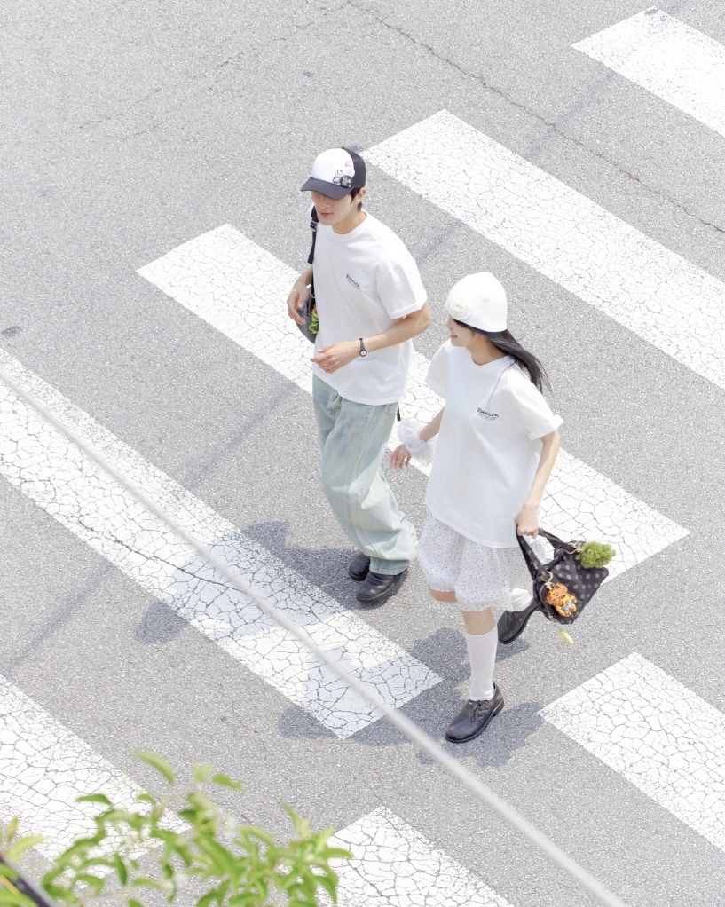 FUGGLER GRAPHIC T-SHIRT INDECISIVE MONSTER 牙齒怪 放克牙寶 短T 短袖 白色 / 預購