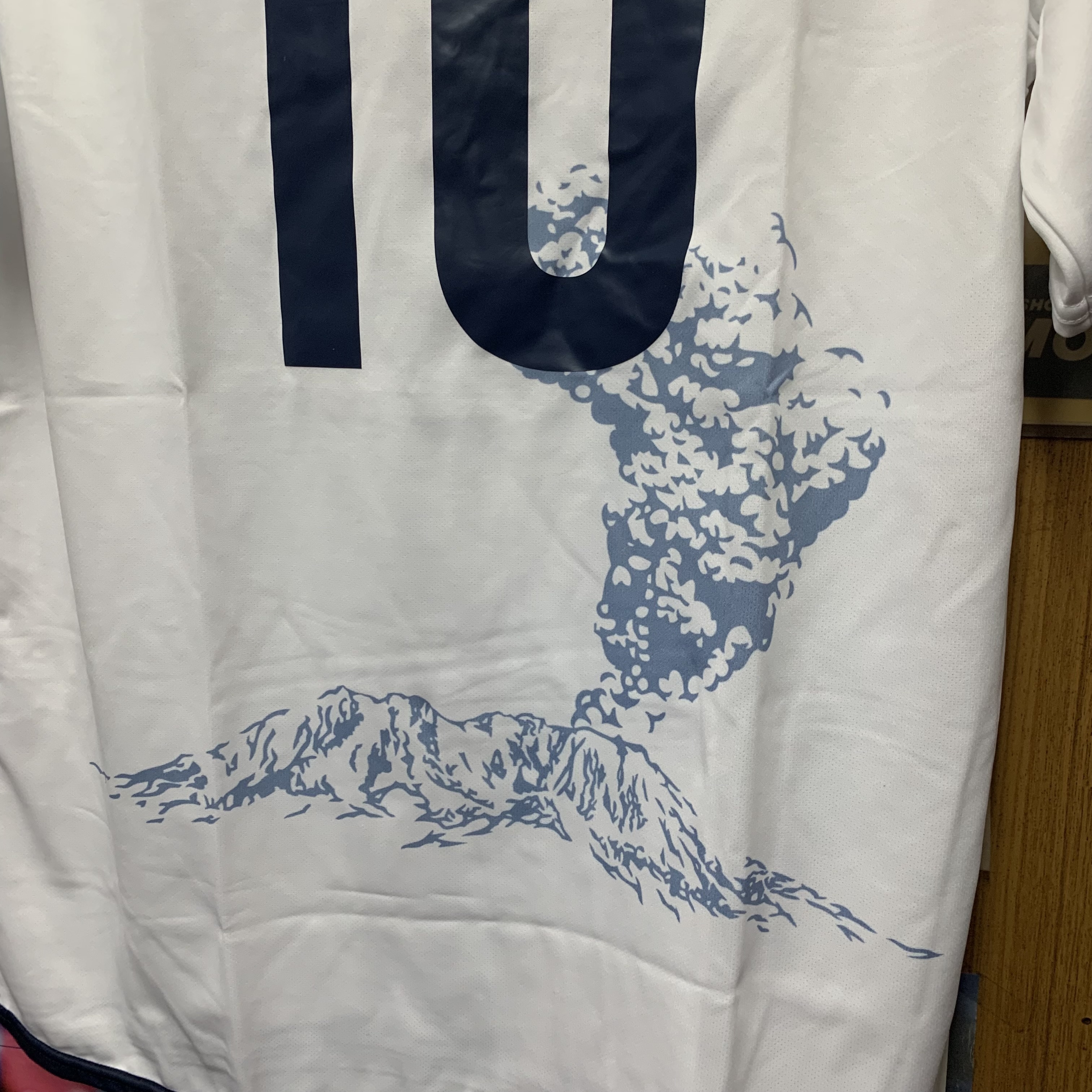2014 Kagoshima United FC Summer Special Shirt with 10  [Used, XL 90% New]