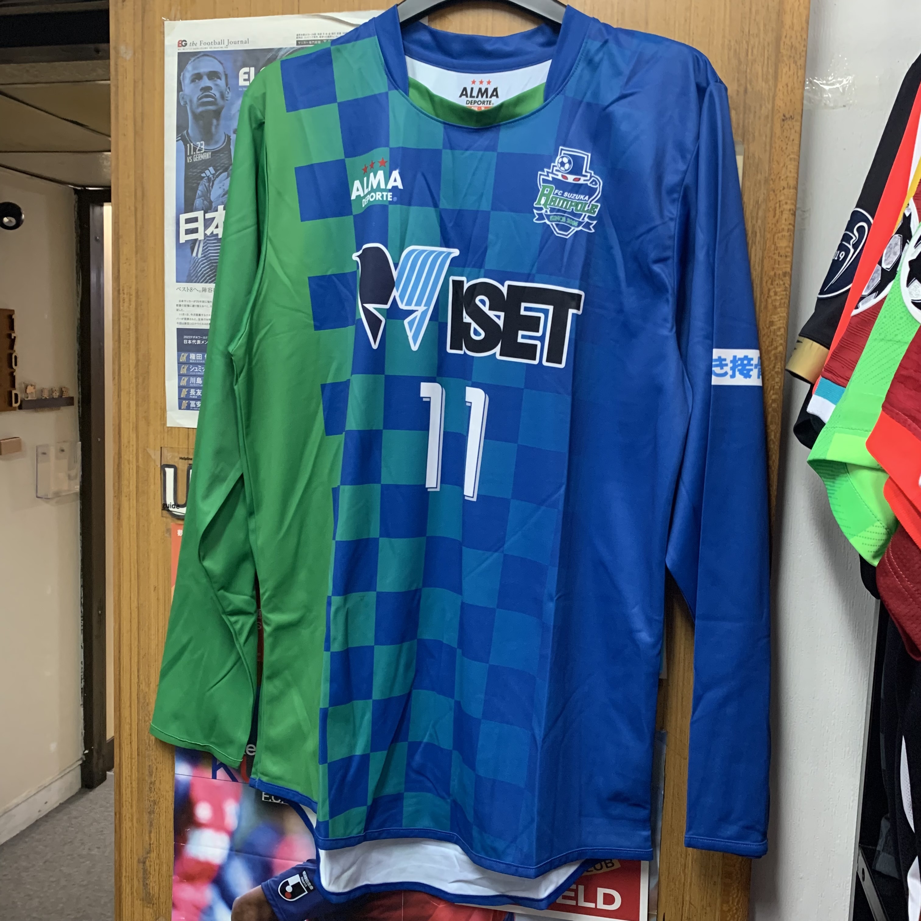 2014 FC Suzuka Rampole LS Home Shirt with 11 [Used, 3L 90% New]