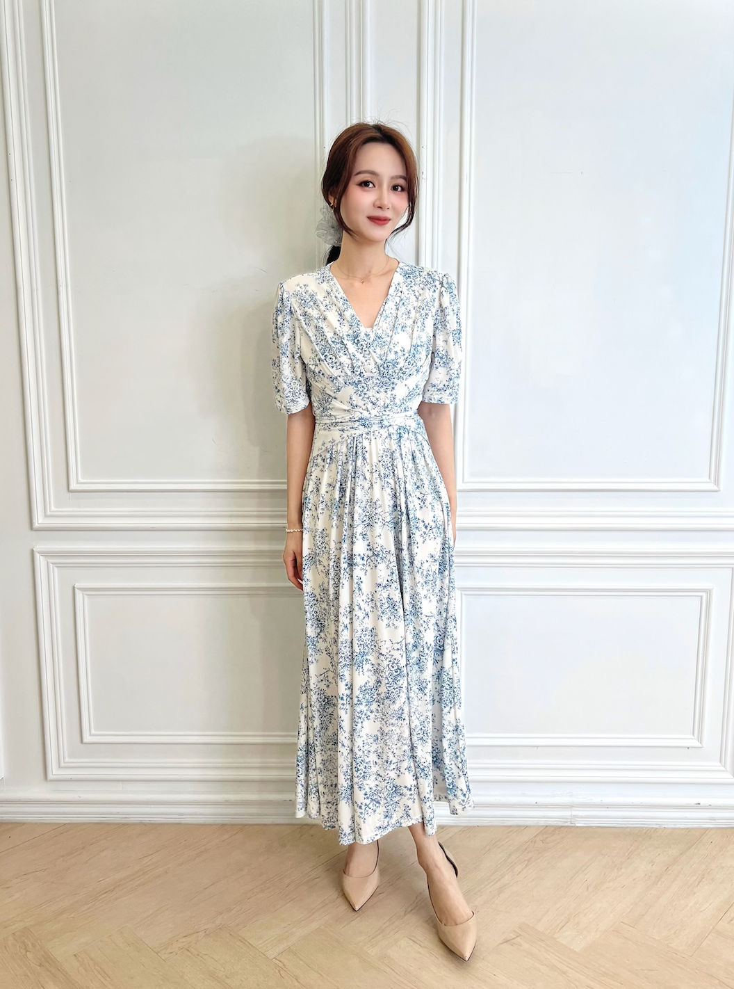 (氣質款)藍花卉自綁腰帶短袖洋裝