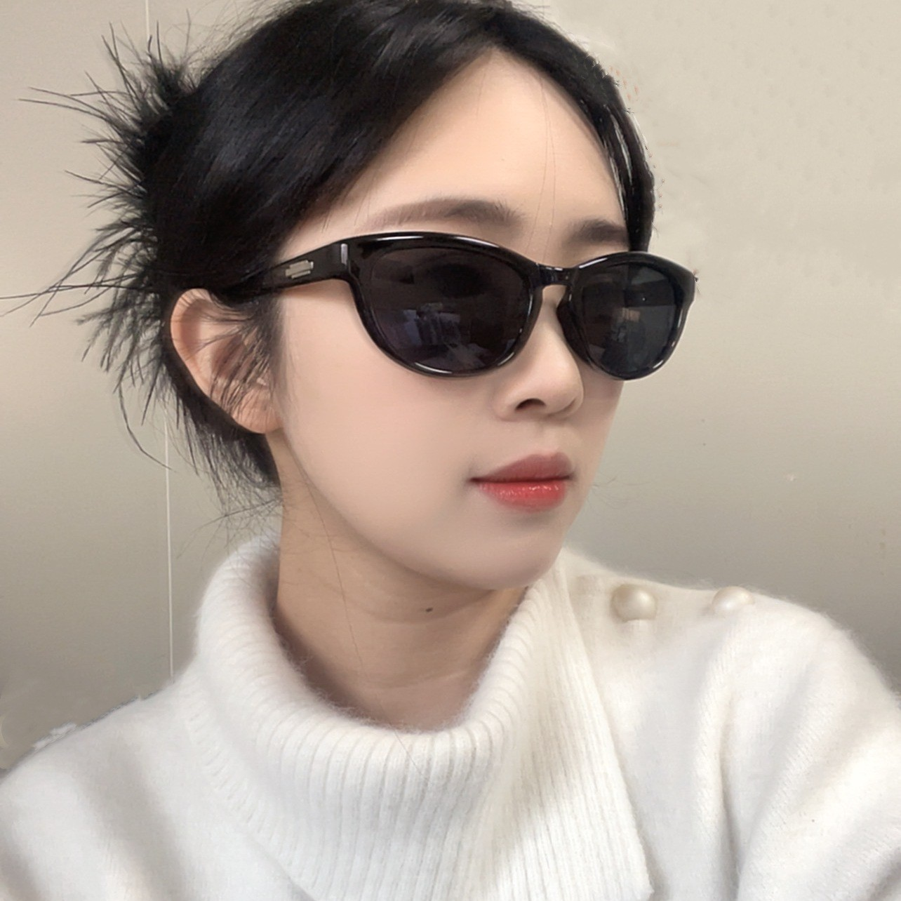 Cat-Eye Mini Frame Sunglasses with Soft Leather Pouch