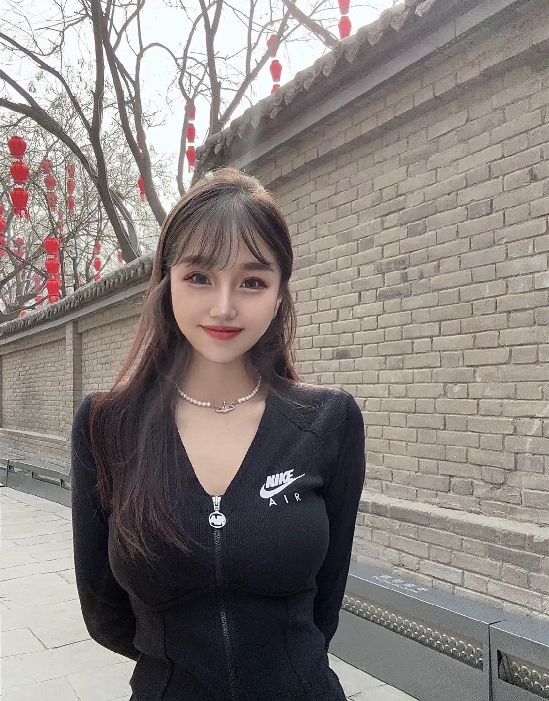 Nike 女款 黑色雙拉鍊開襟外套 魚骨夾克 刺繡Logo 運動休閒風 百搭夾克 Jun25