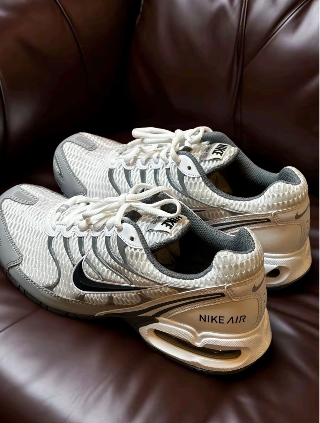 Nike Air Max Torch 4 灰白 男女同款 休閒跑鞋 百搭耐磨 減震透氣 低幫通勤運動鞋