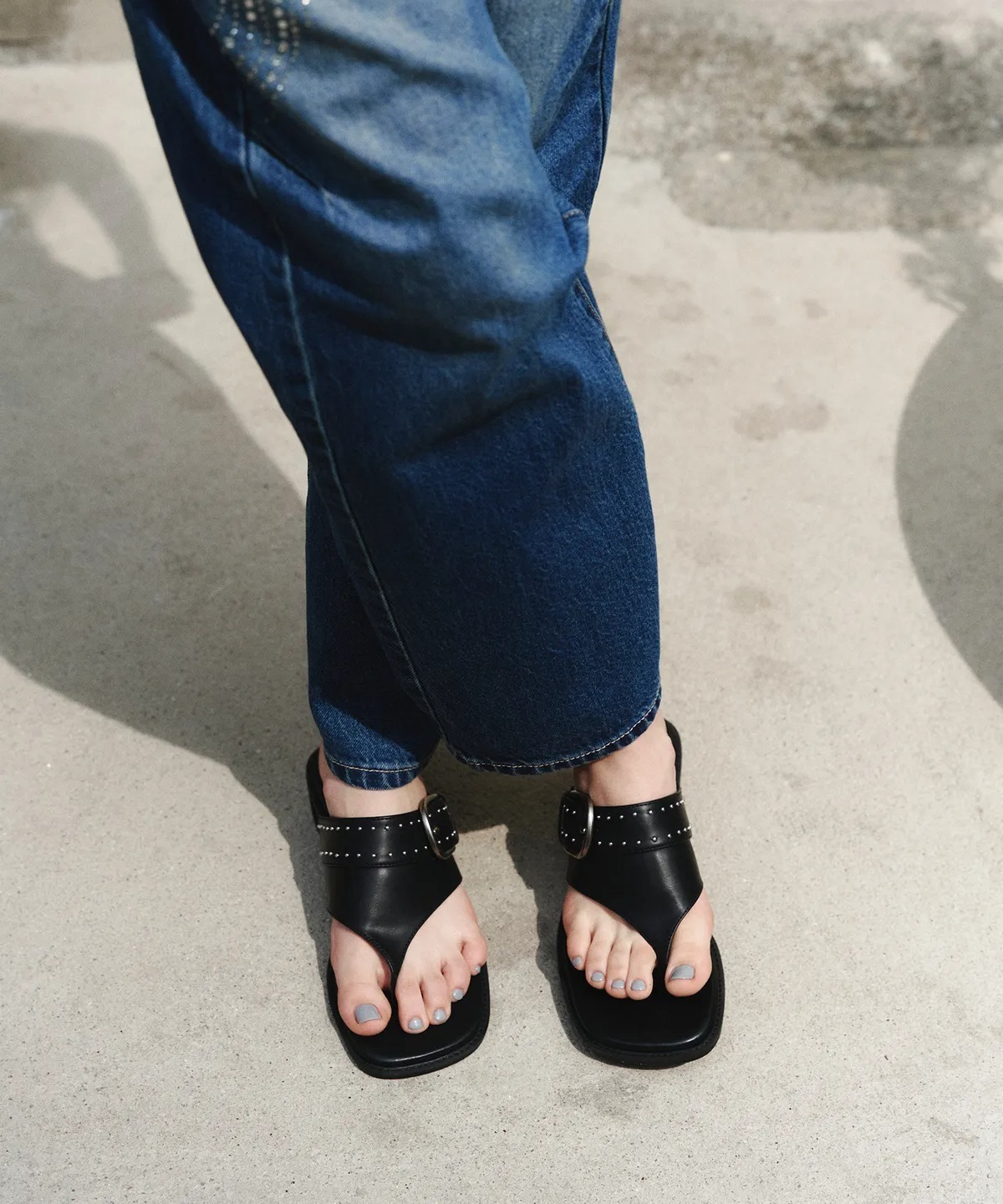 KHIHO Studia Buckle Flip-Flop