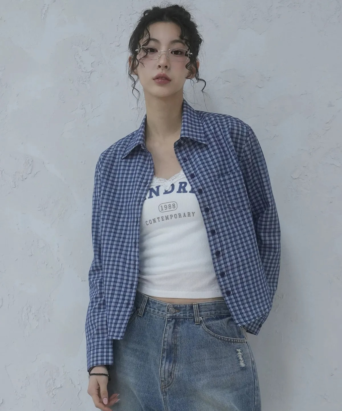 AVANDRESS She Minimal Check Shirt