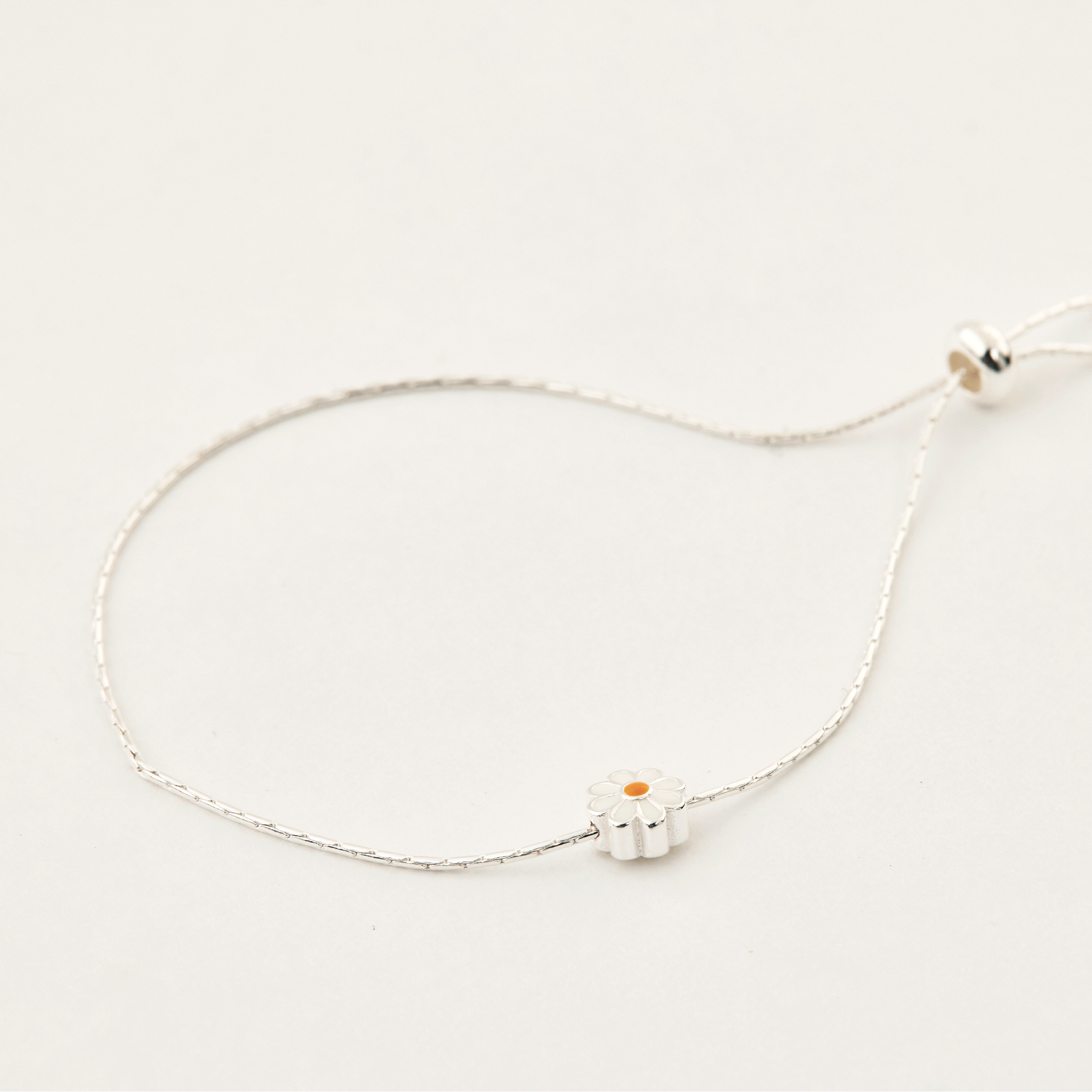 B489  |  純銀雛菊花調節手鍊