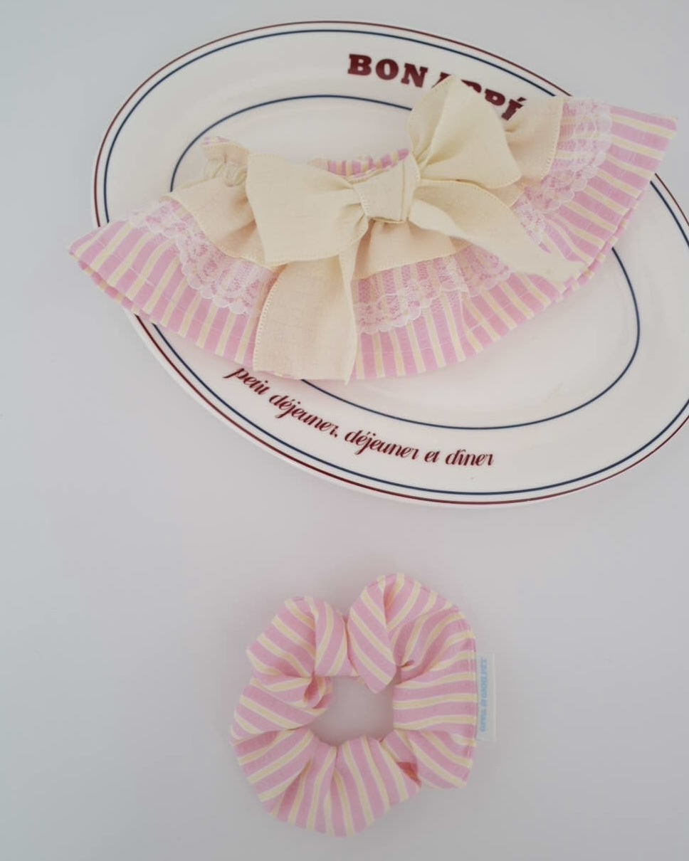 愛麗絲夢遊仙境領巾