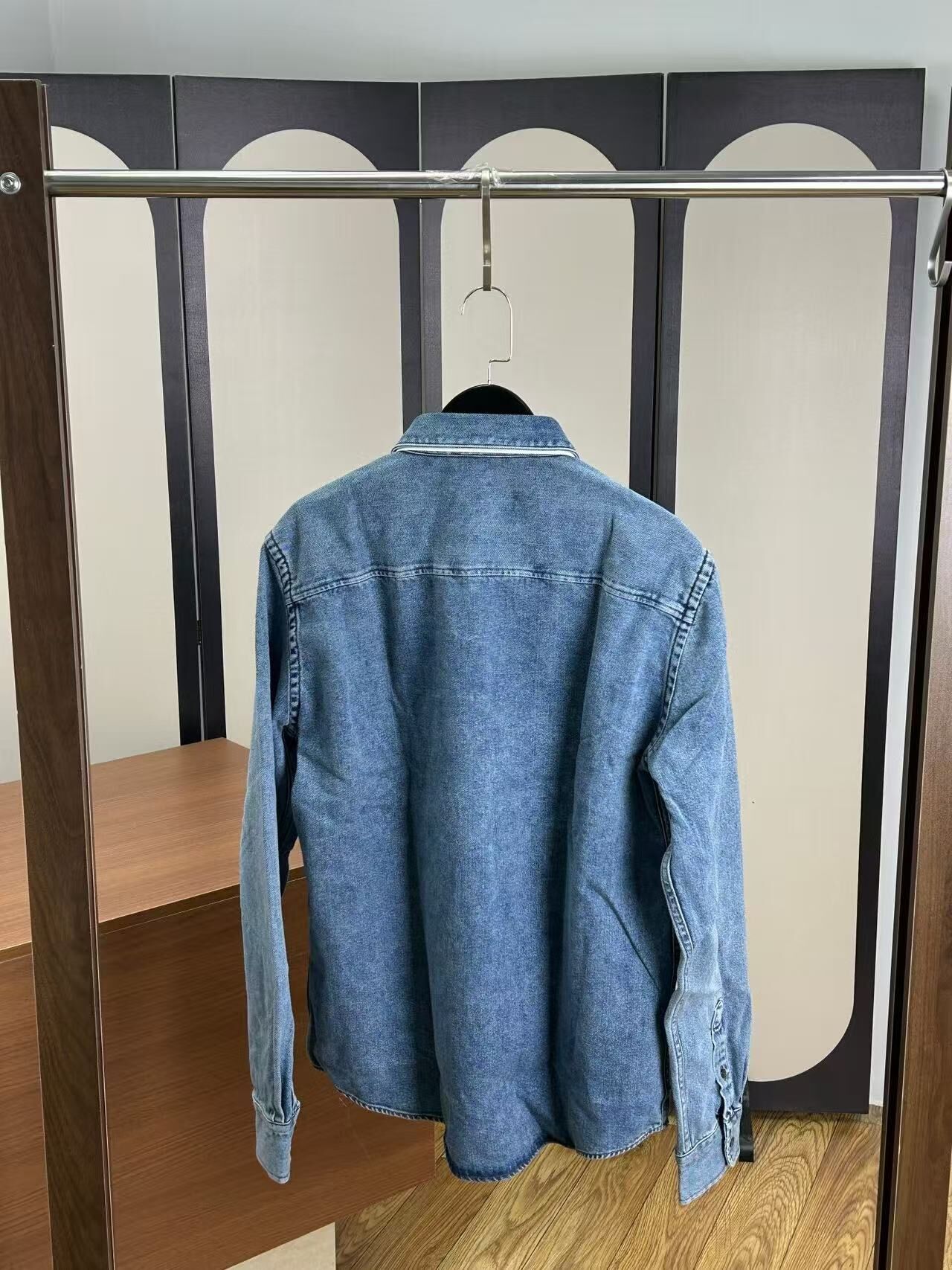 AMI50-牛仔襯衣-T