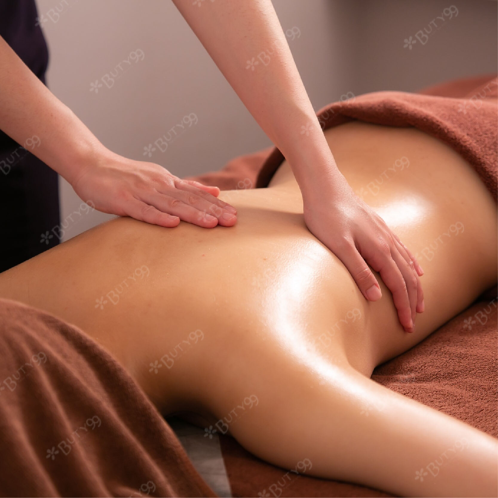 《北部》120分鐘滿時數!全方位纖女手技精油舒壓+逆天美臀腿勻雕,750元