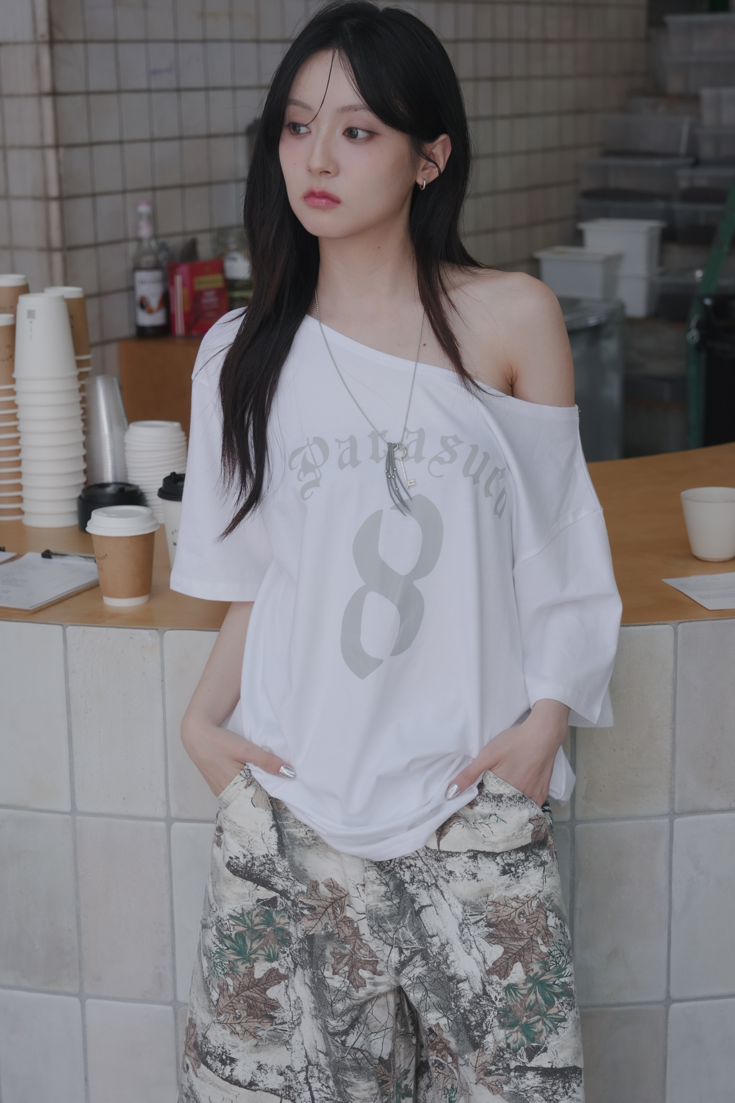 Eight Half Tee #上衣