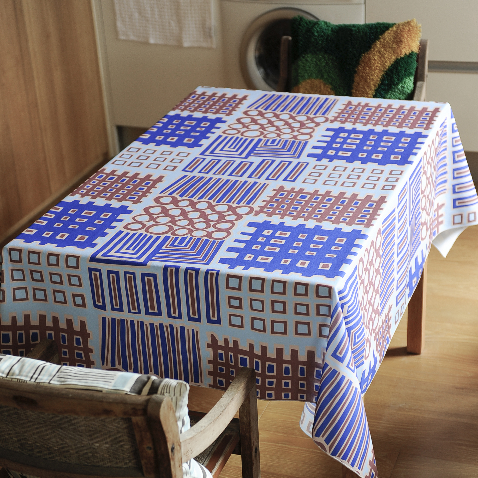 印花帆布 / 桌巾 / 布料 / 都更咖啡