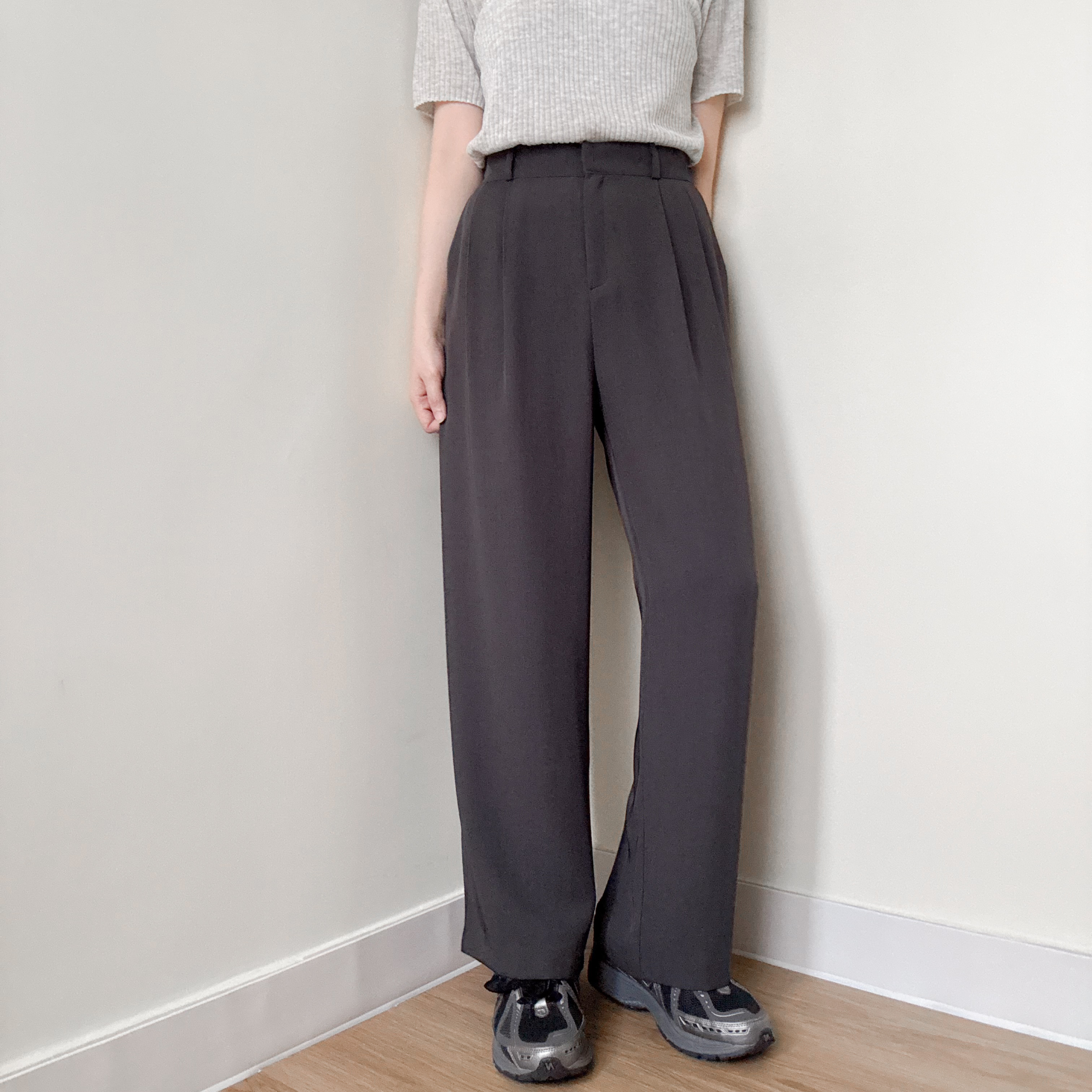 愛牌! 垂墜感直腳西褲