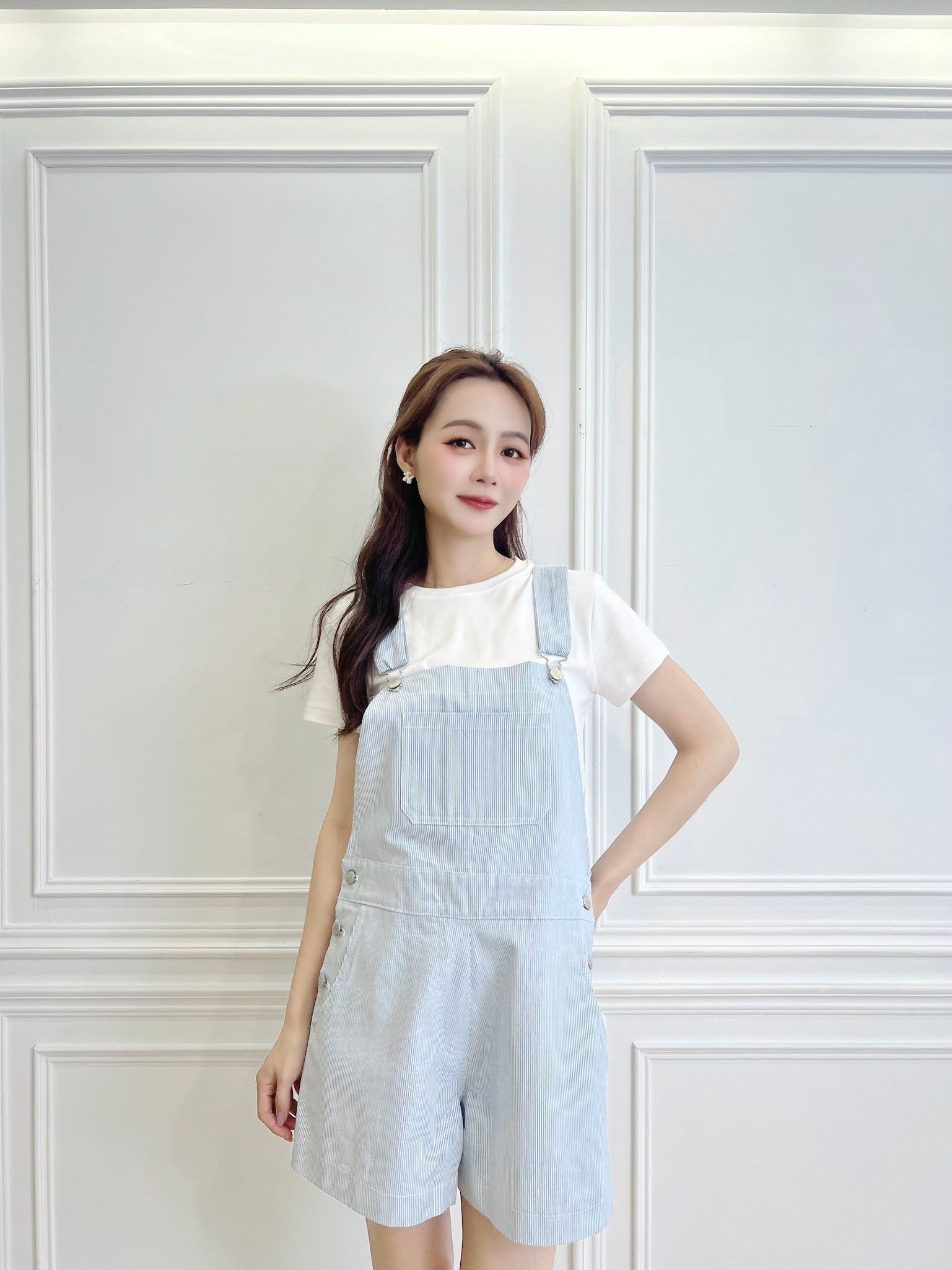 休閒感牛仔吊帶短褲