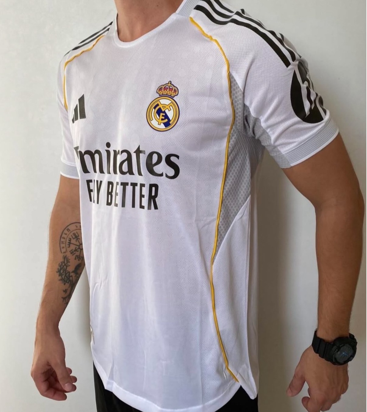 adidas 皇家馬德里 球迷版 主場 白色短袖 足球衣 男款 速乾舒適 運動上衣 球衣 情侶款  Jun25