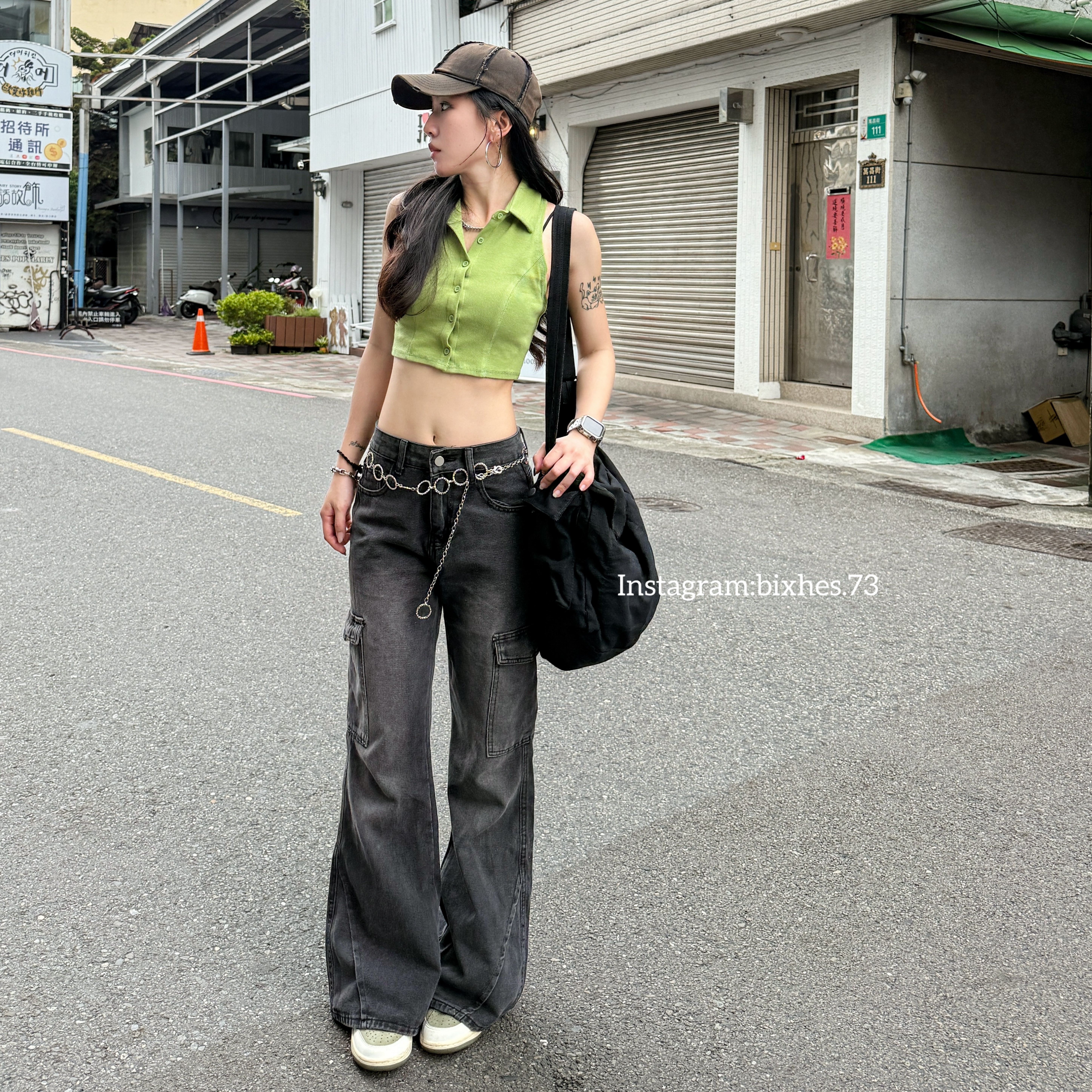 工裝刷色牛仔微喇叭褲(E00134)