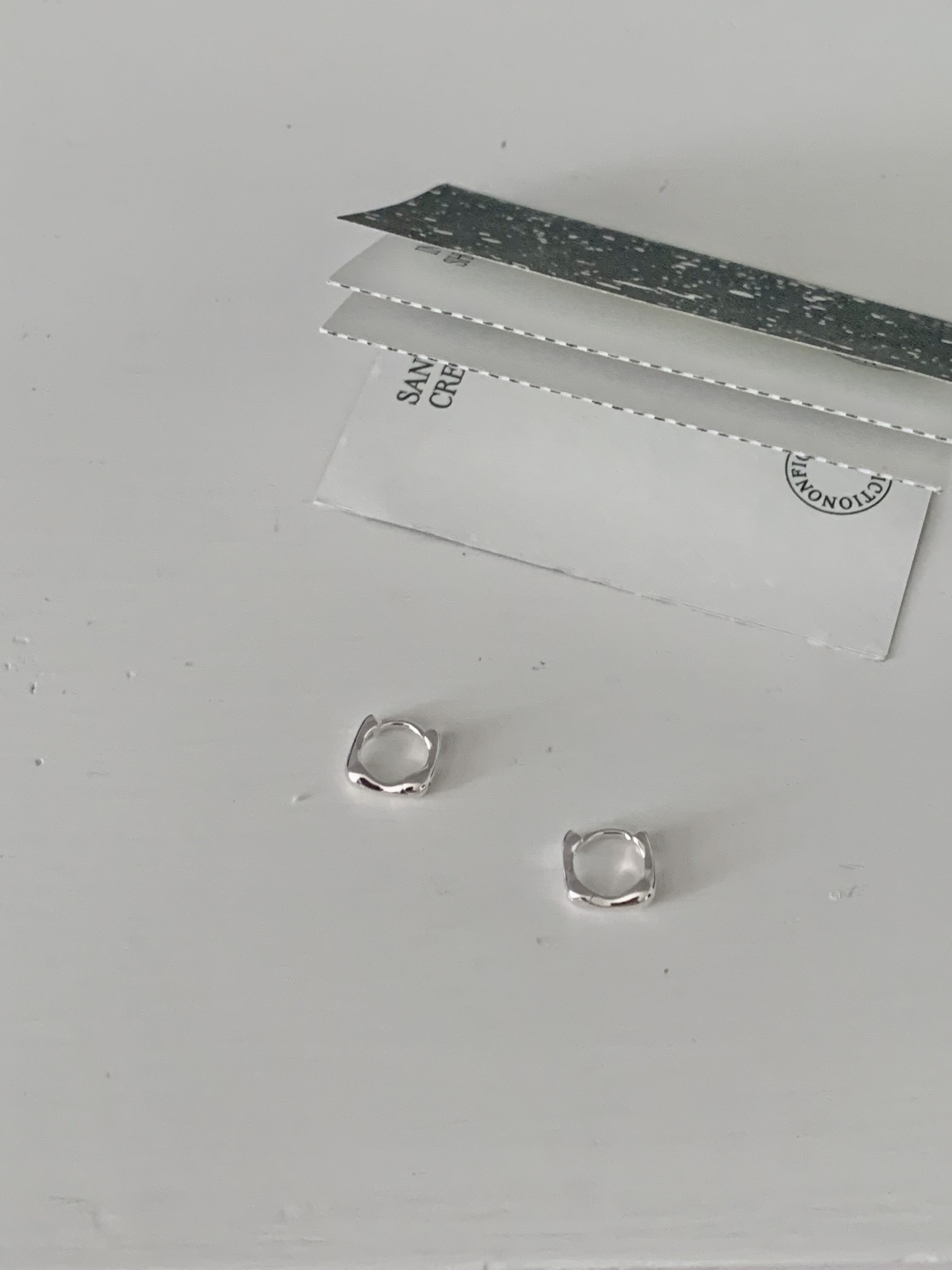 貼耳方圓浪浪耳圈