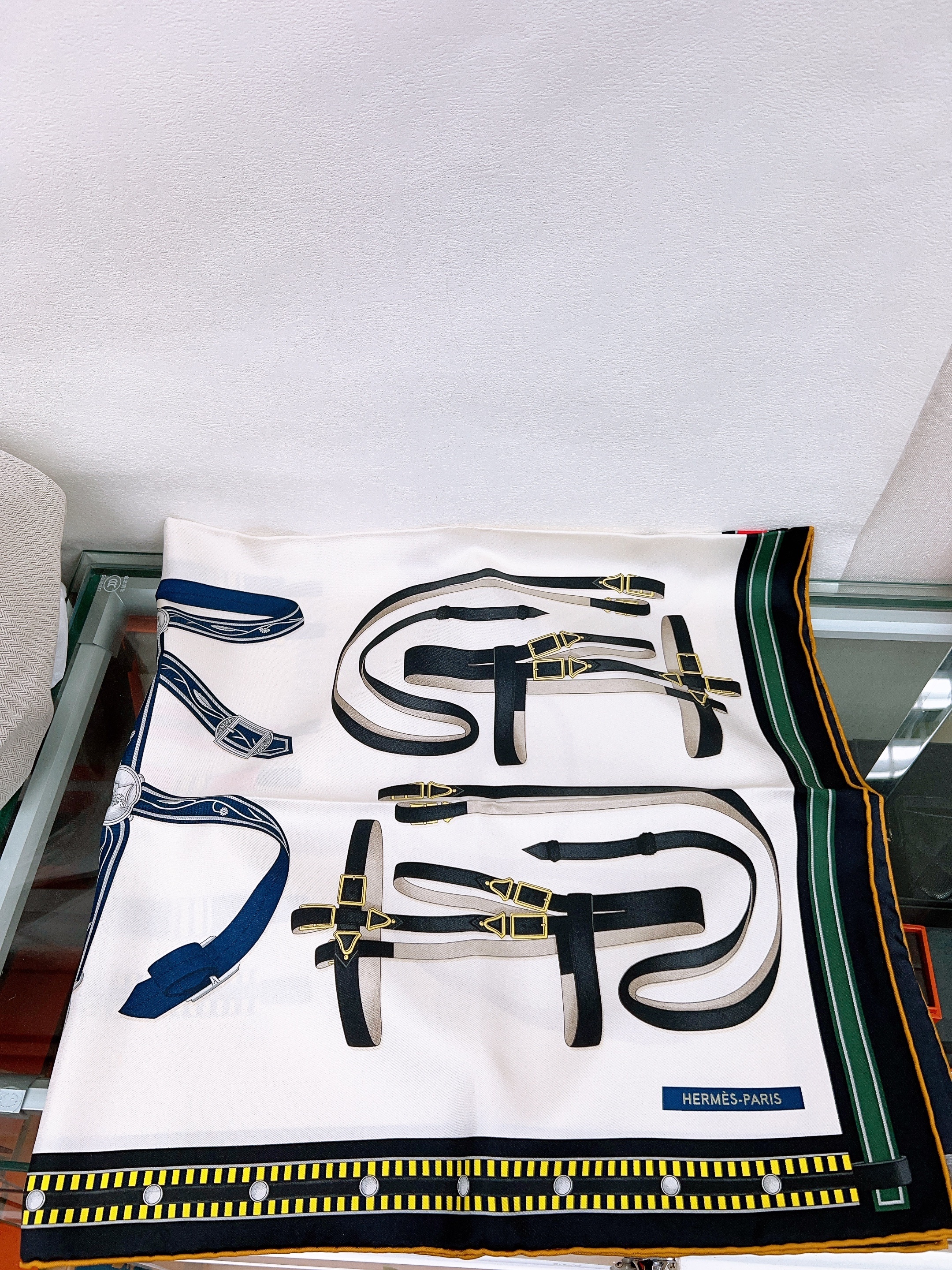 Hermes scarf 90 (lettres equestre)