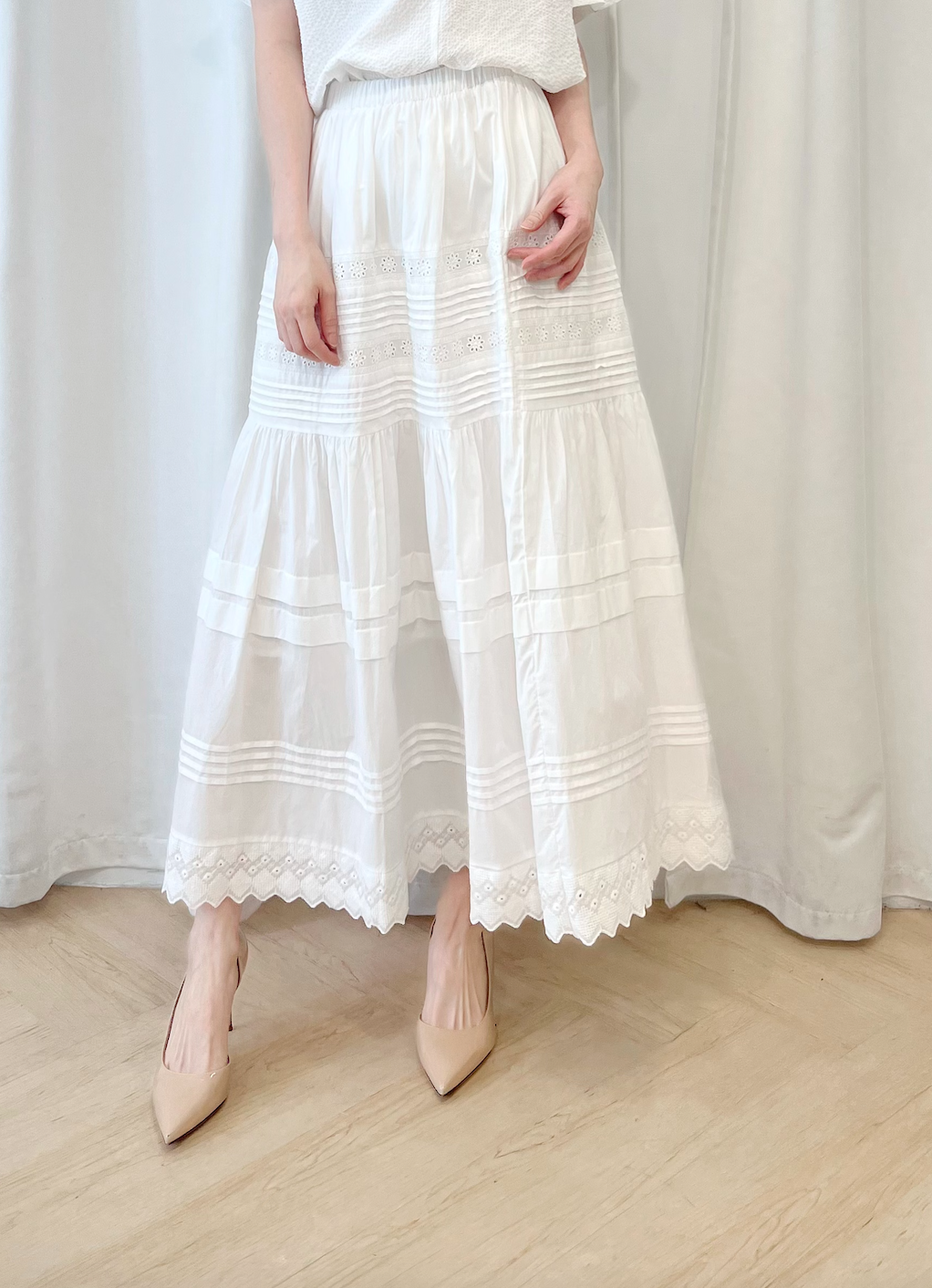 雕花蕾絲蛋糕裙