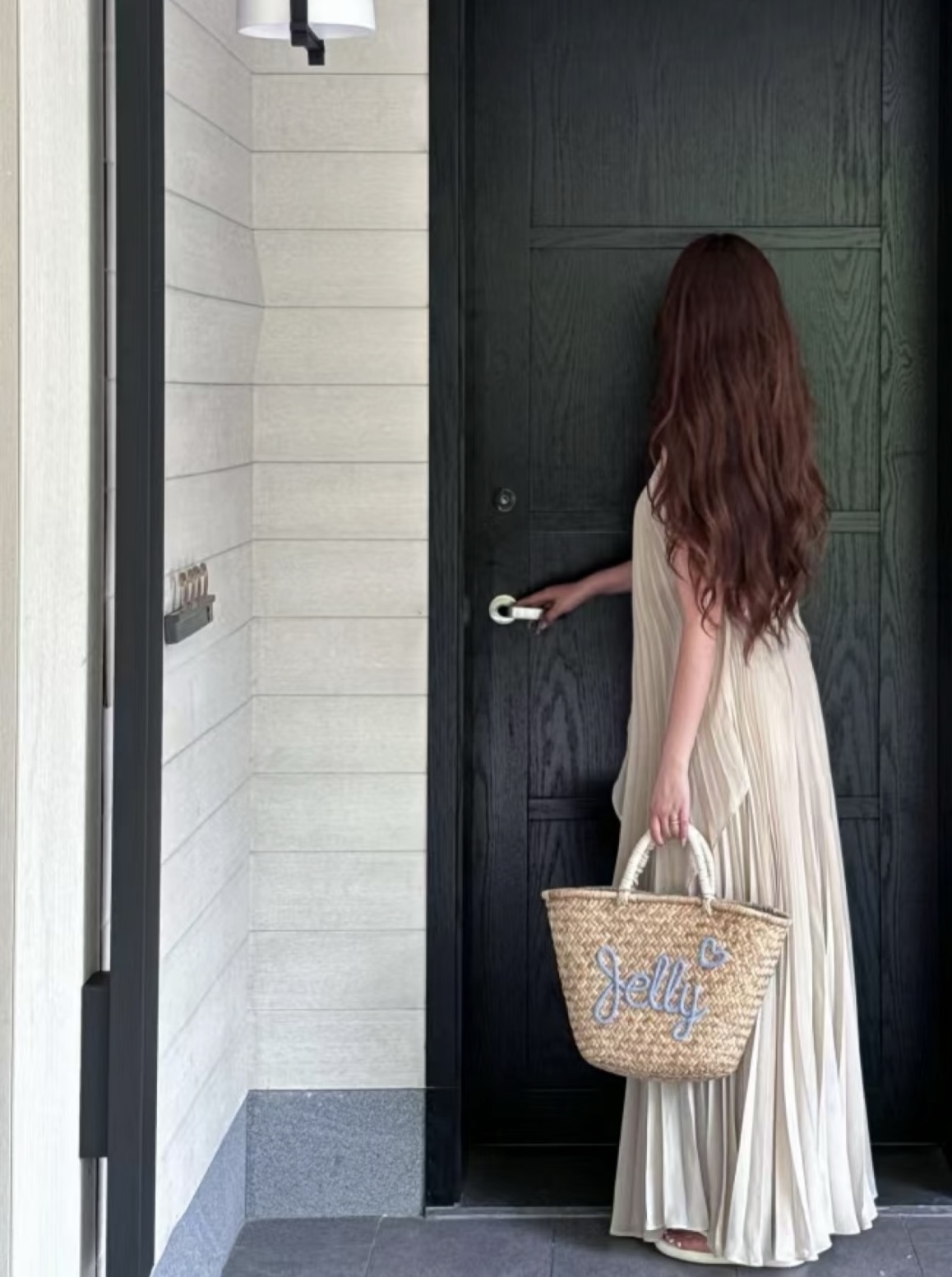 𝐊𝐫.𝐈𝐀𝐌 x 𝐓𝐡𝐚𝐢𝐥𝐚𝐧𝐝 𝐇𝐚𝐧𝐝𝐦𝐚𝐝𝐞 繡字草編織提籃