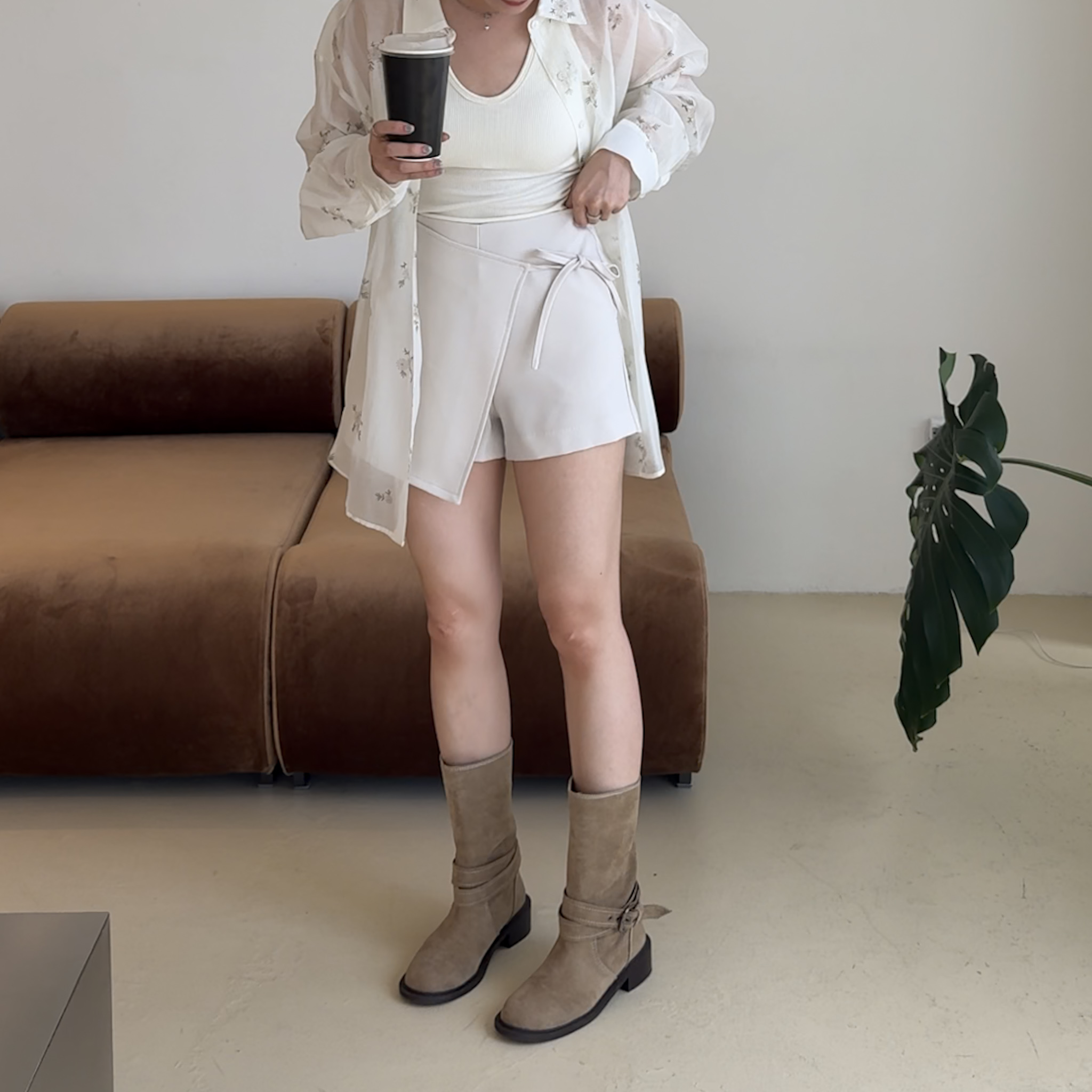 單側綁結辣妹短褲裙(S/M，斷貨款)