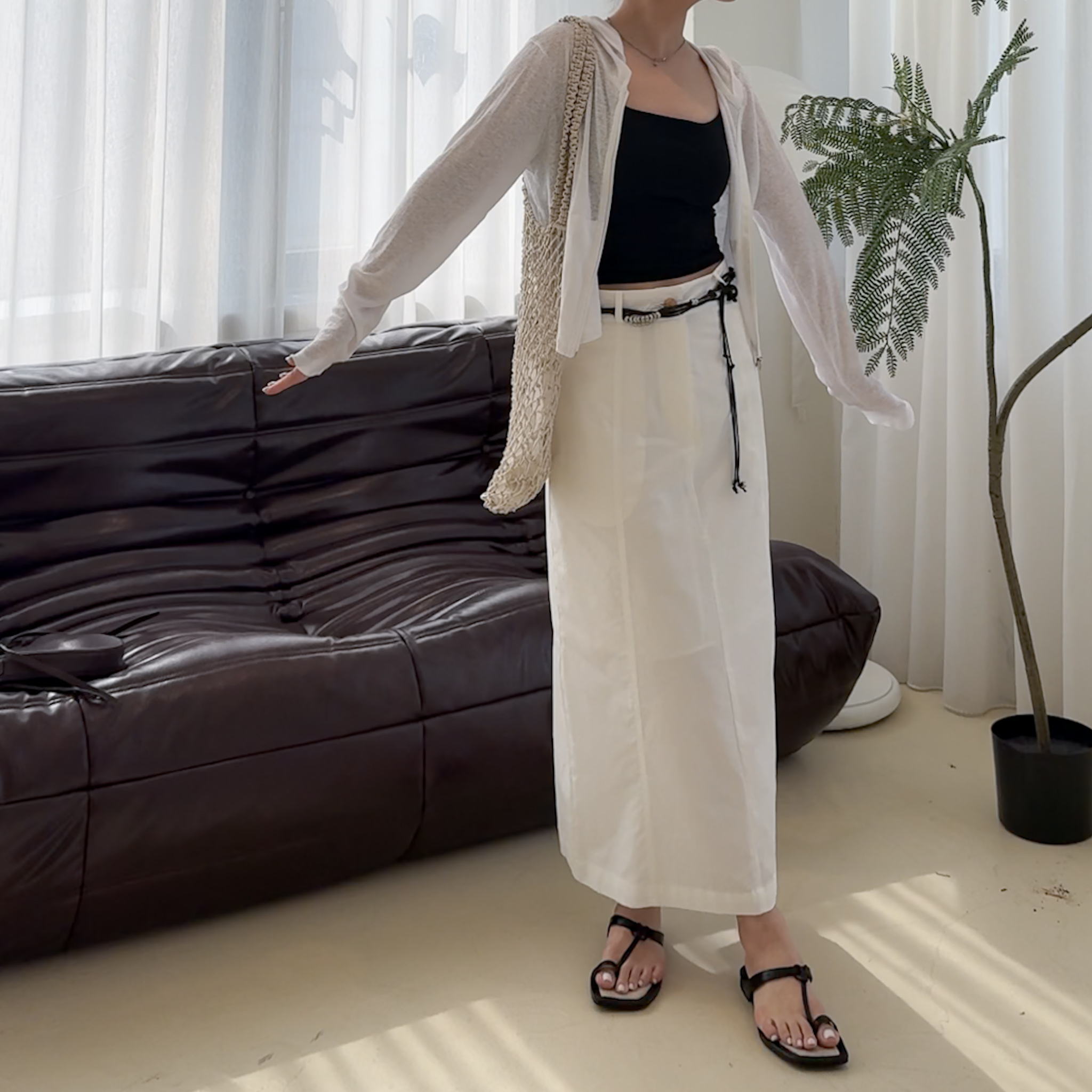 後衩車線棉料白長裙(S/M)