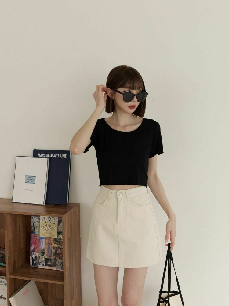 燕麥奶挺料牛仔短裙