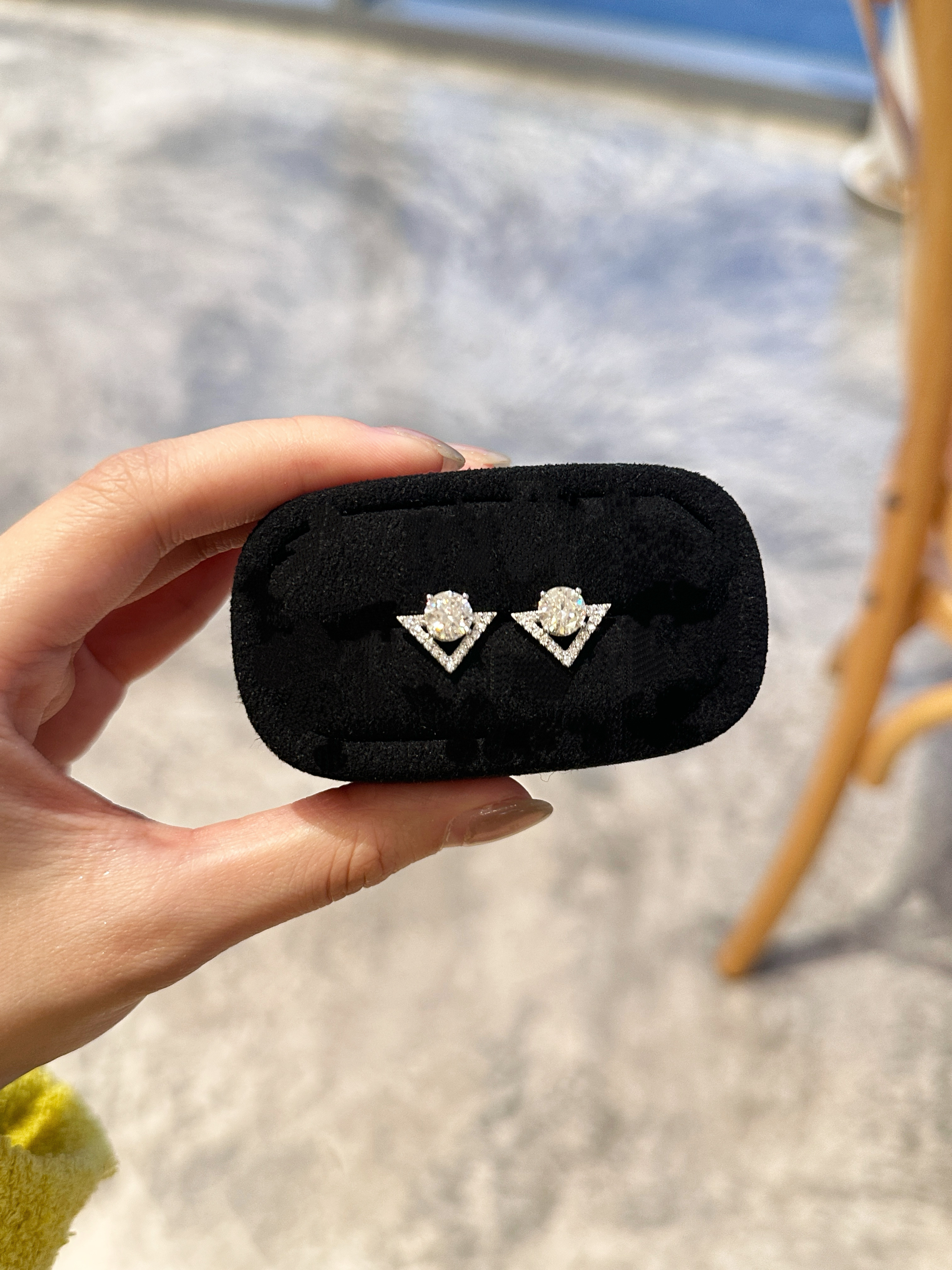 Glady moissanite earrings