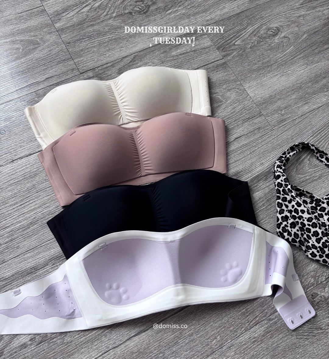 【可以把胸牢牢吸住】DOMISS全新無痕平口內衣-4色 平口背心(現貨)
