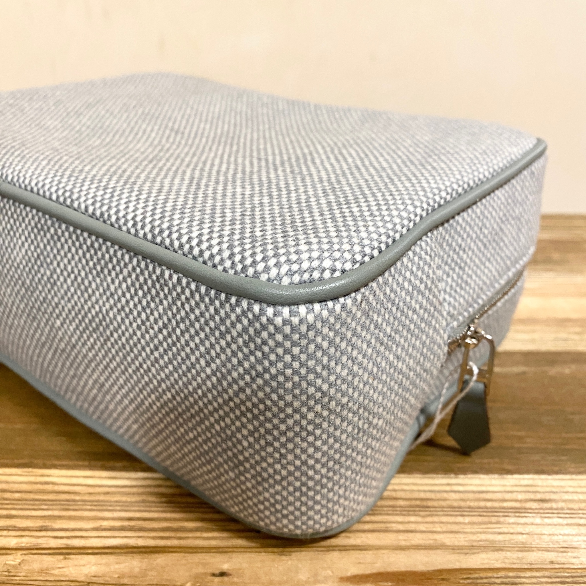ギフトにもおすすめ♪【HERMES】Chapitre H Cavalier PM ポーチ Chapitre H Cavalier case, large model | Hermès USA