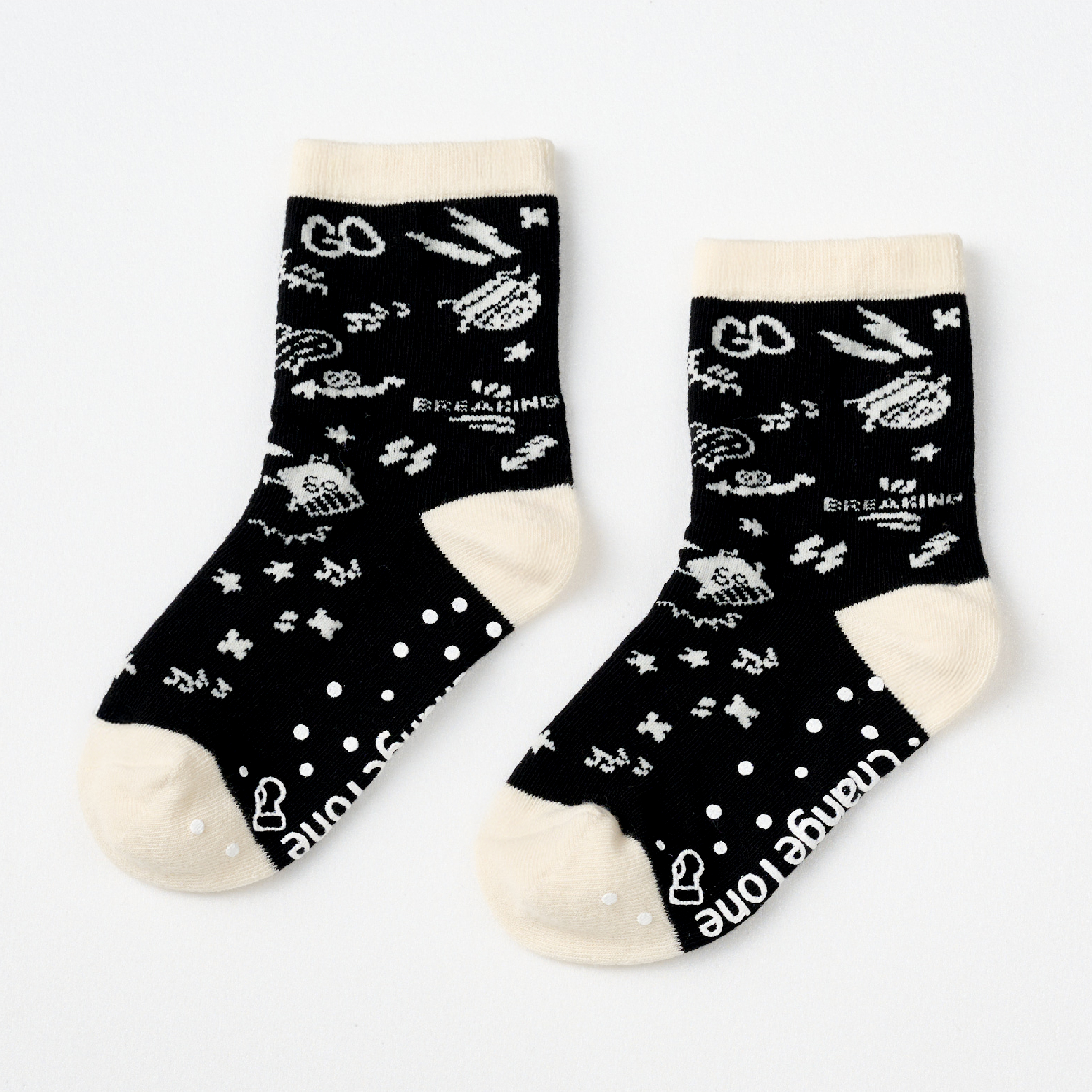 自由舞台〈黑/兒童襪〉