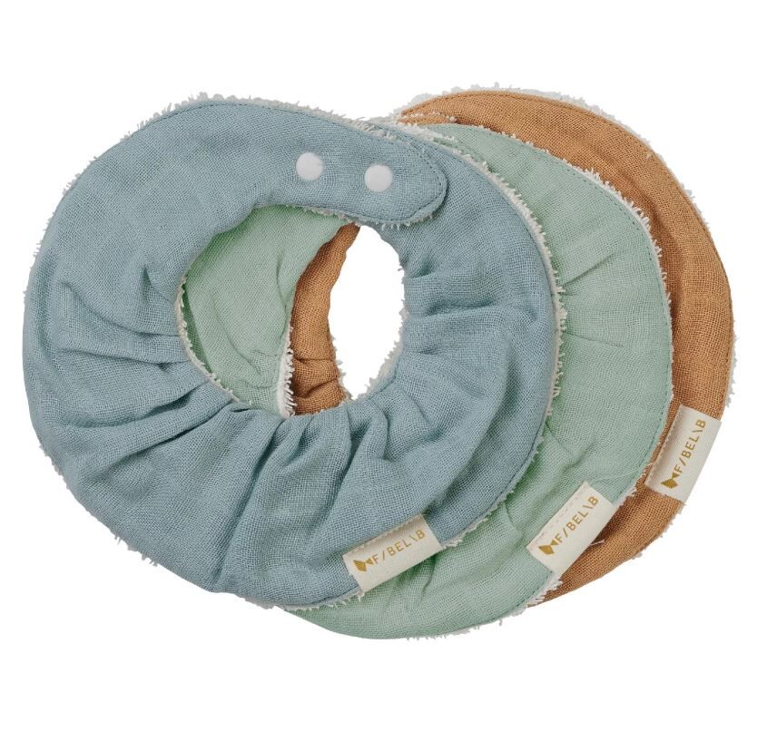 FABELAB 有機棉圓兜三入組 Ruffle bib -3 pack (淺藍/綠/棕)