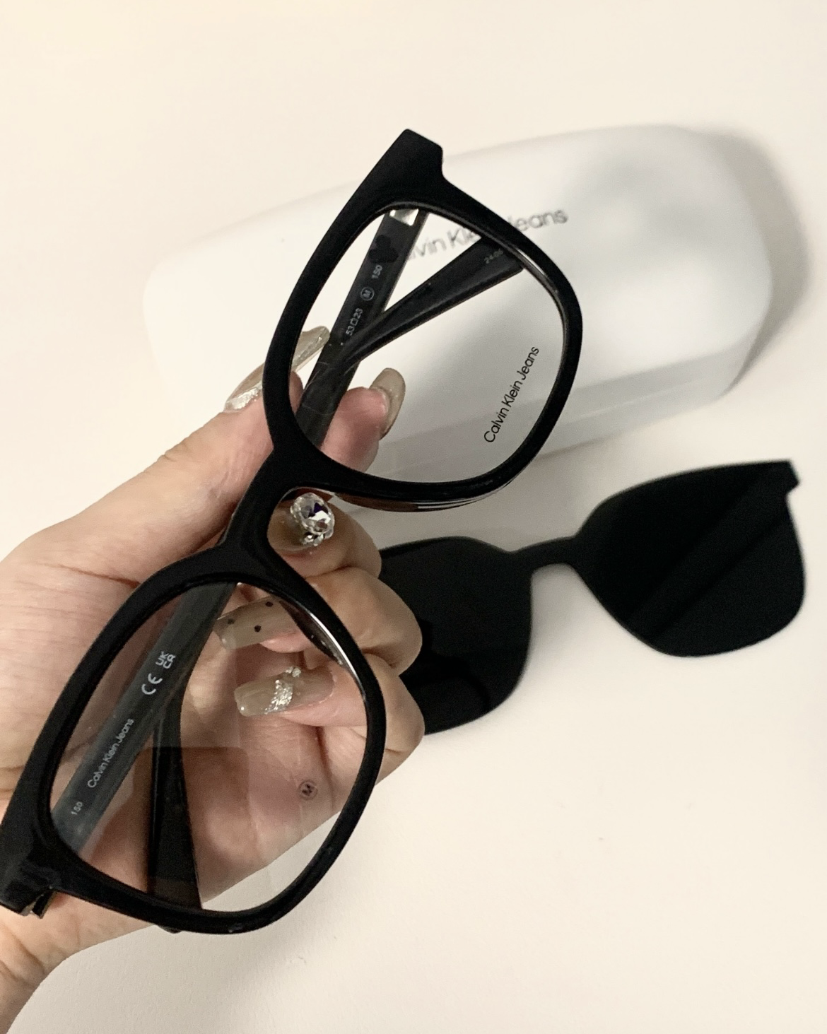 CALVIN KLEIN 可拆卸磁吸式墨鏡片 方框眼鏡 黑色