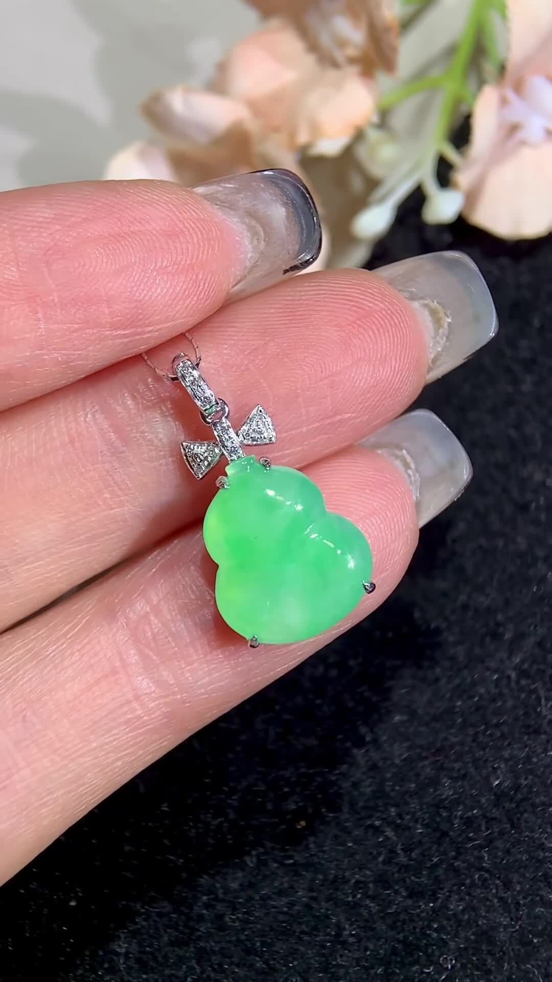 5292247 翡翠飄綠葫蘆小掛件