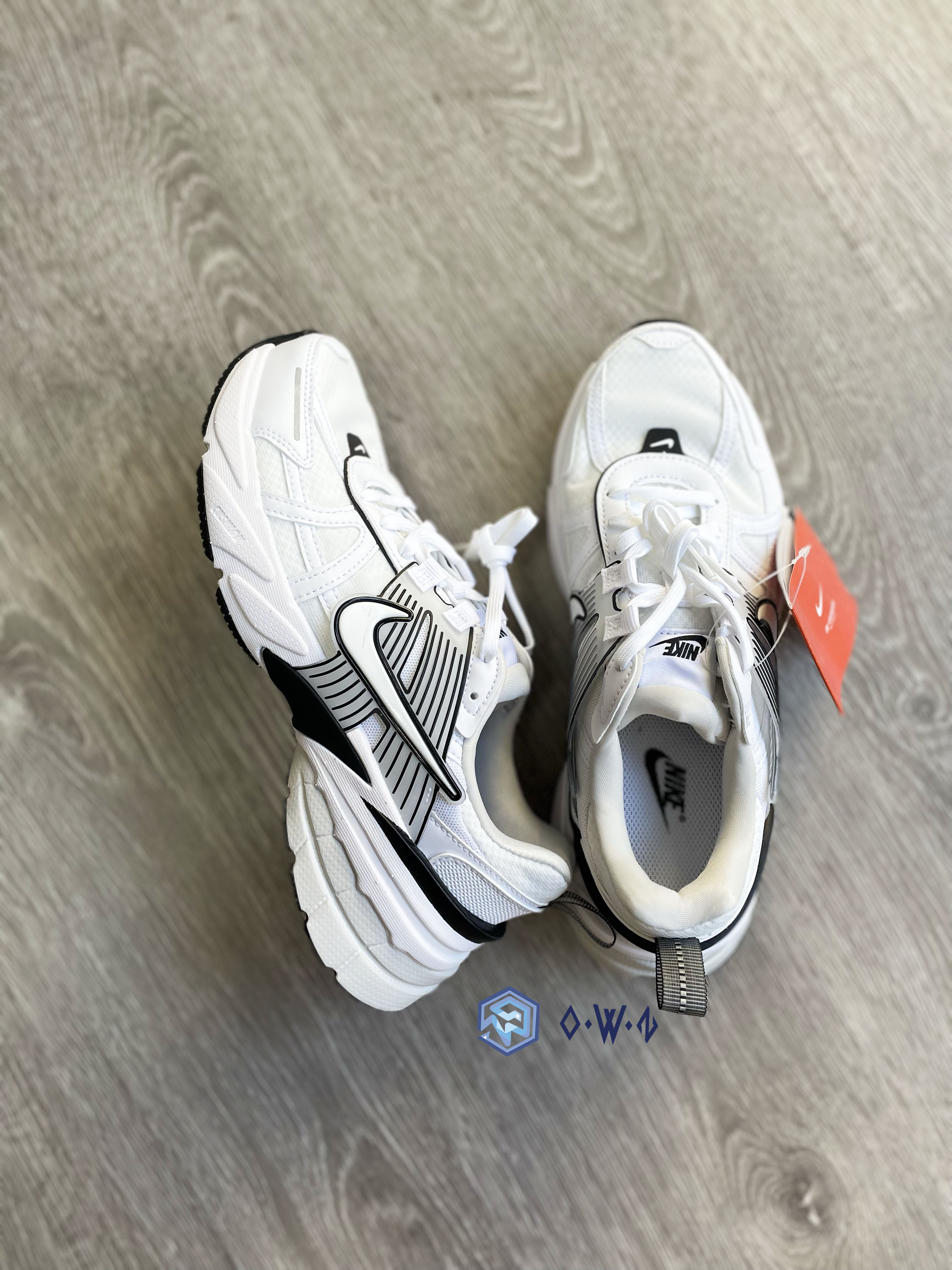 【OWN】NIKE V2K 球鞋 休閒 運動 復古 老爹 慢跑鞋 女生限定 白熊貓 HF5342-100