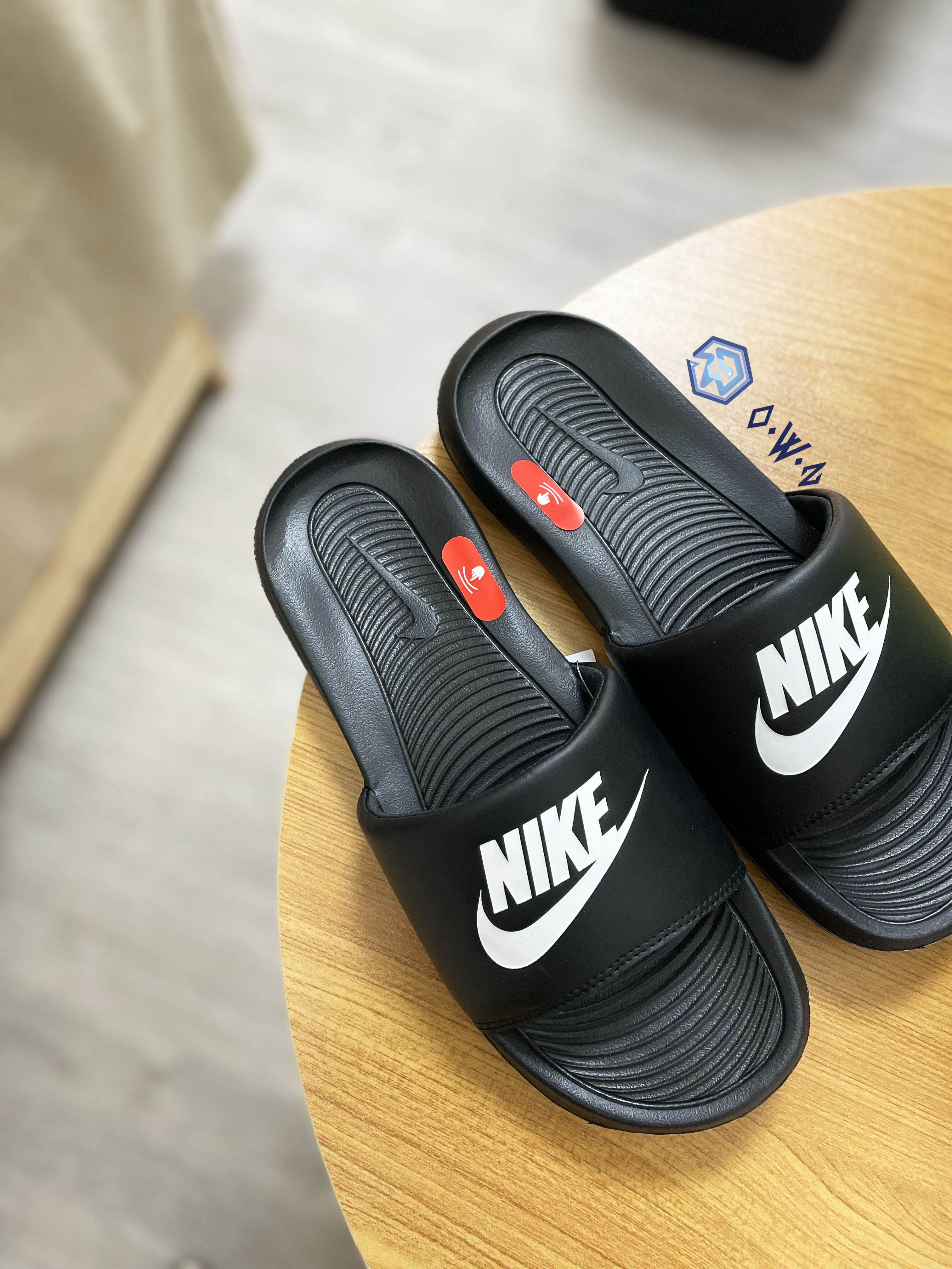 【OWN】NIKE VICTORI ONE SLIDE 經典款 涼拖鞋 緩衝 舒適 黑色 CN9675-002