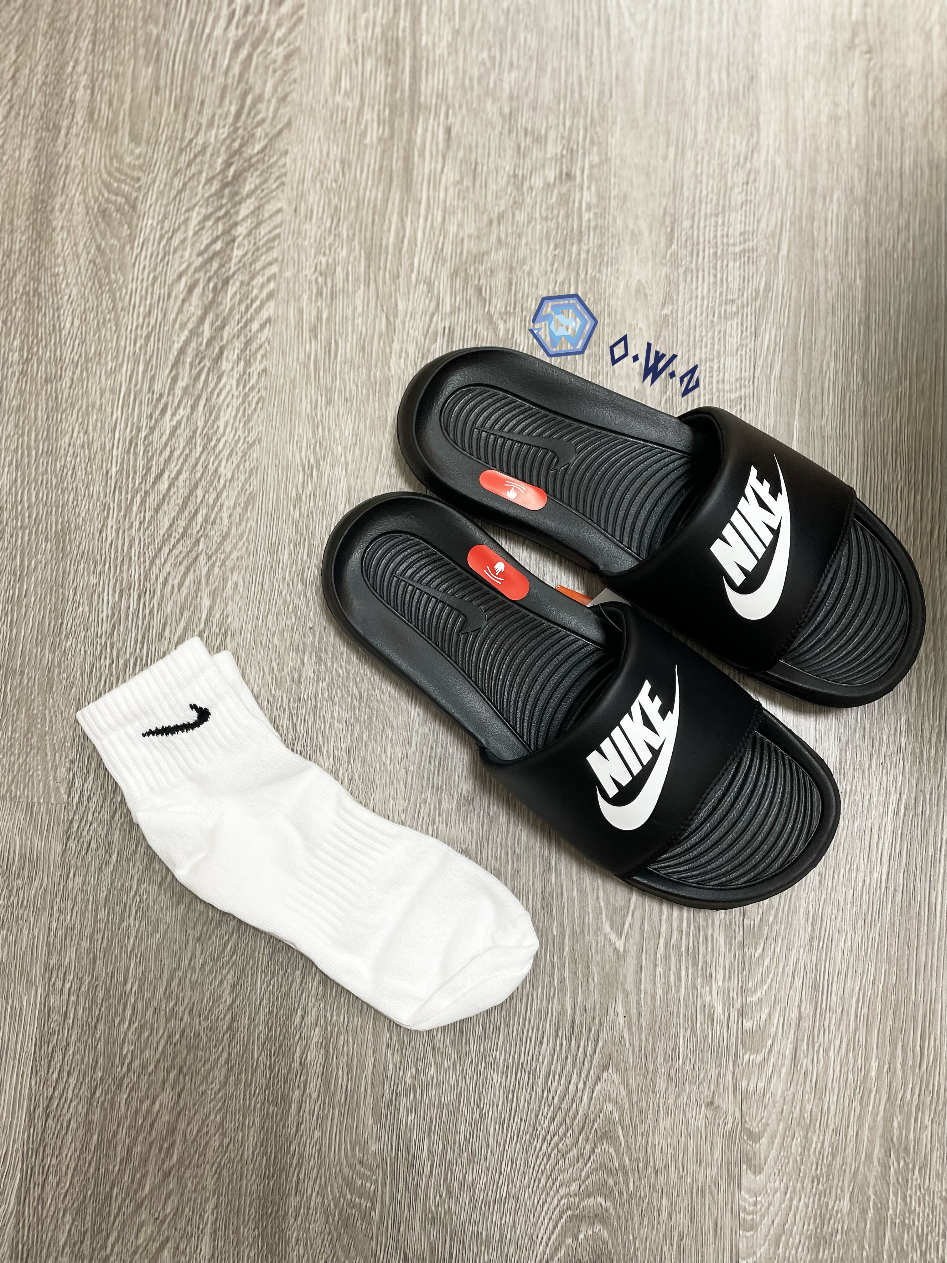 【OWN】NIKE VICTORI ONE SLIDE 經典款 涼拖鞋 緩衝 舒適 黑色 CN9675-002