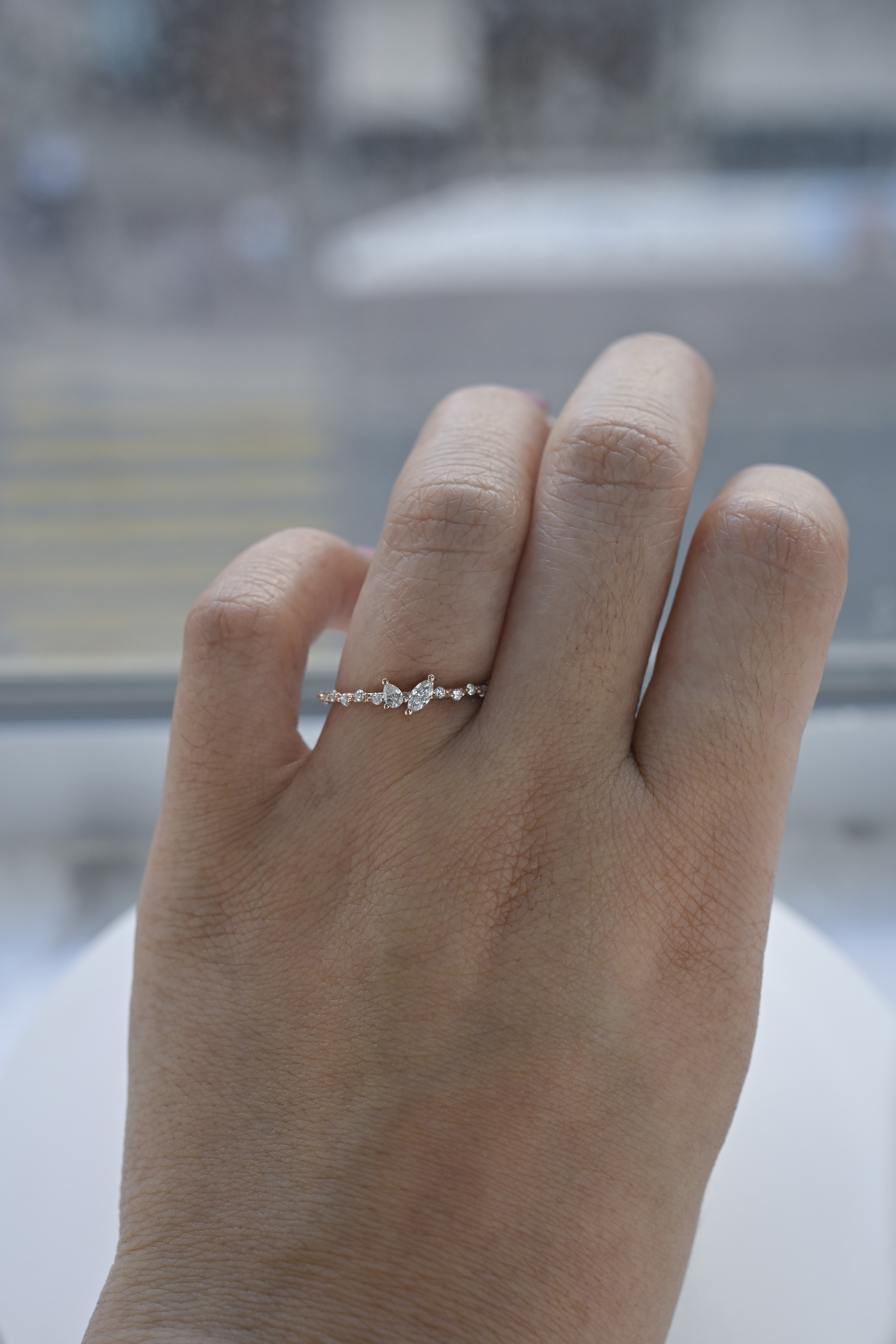 18K White Diamond Ring