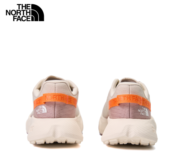 The North Face 北面 W ALTAMESA 300 女款 越野跑鞋 戶外登山鞋 野跑運動鞋 米卡其粉色 緩震抓地 防滑耐磨  JUN25