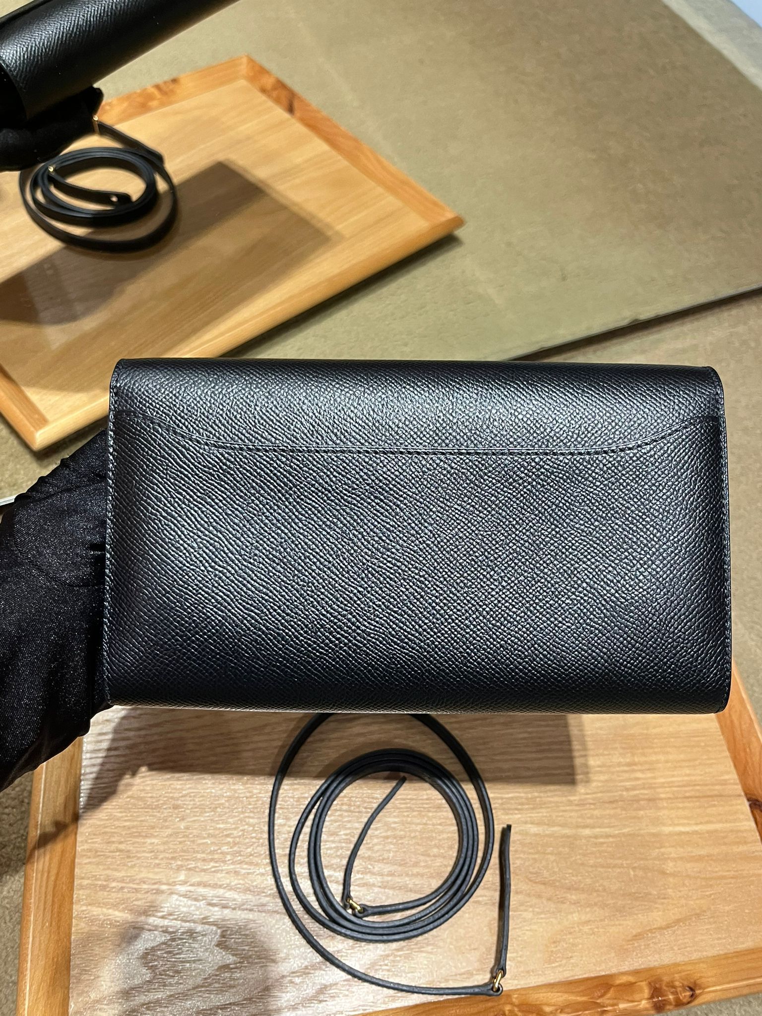 Constance to go 89 noir cc epsom Y （二手98%new）