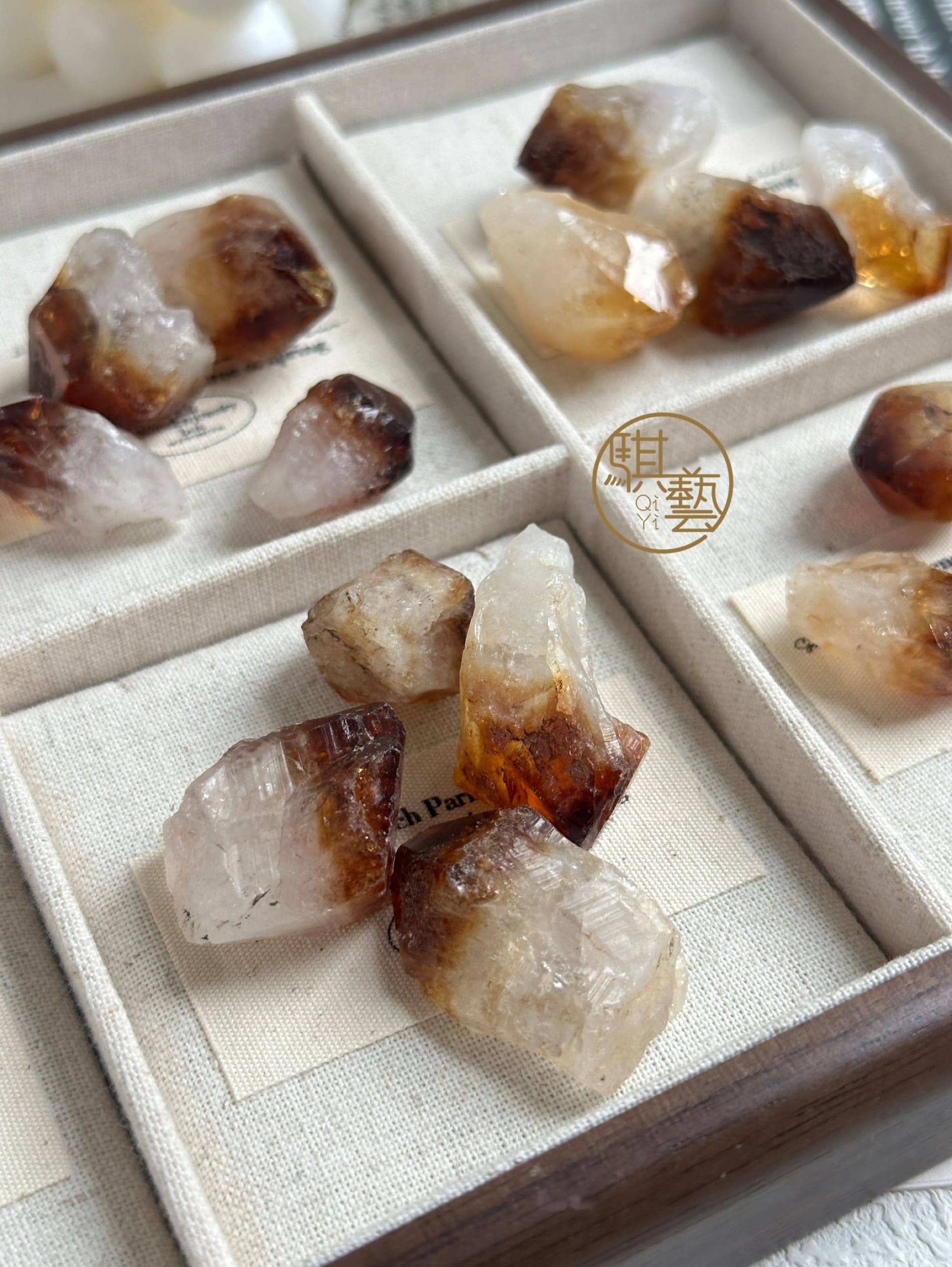 黃水晶小骨幹｜聚財招福的迷你能量柱