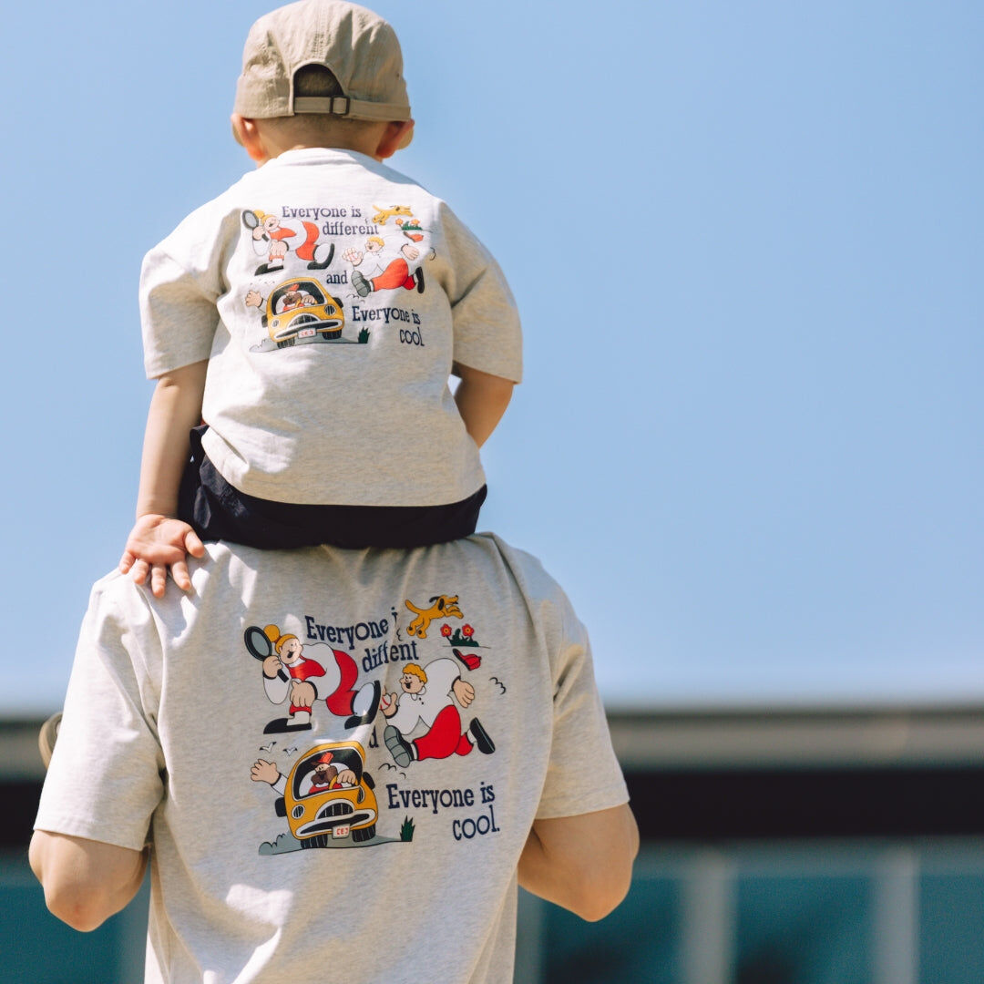 日本 KAKKOE - everyone is different 親子 純棉短袖上衣 (咖啡色，大人M)