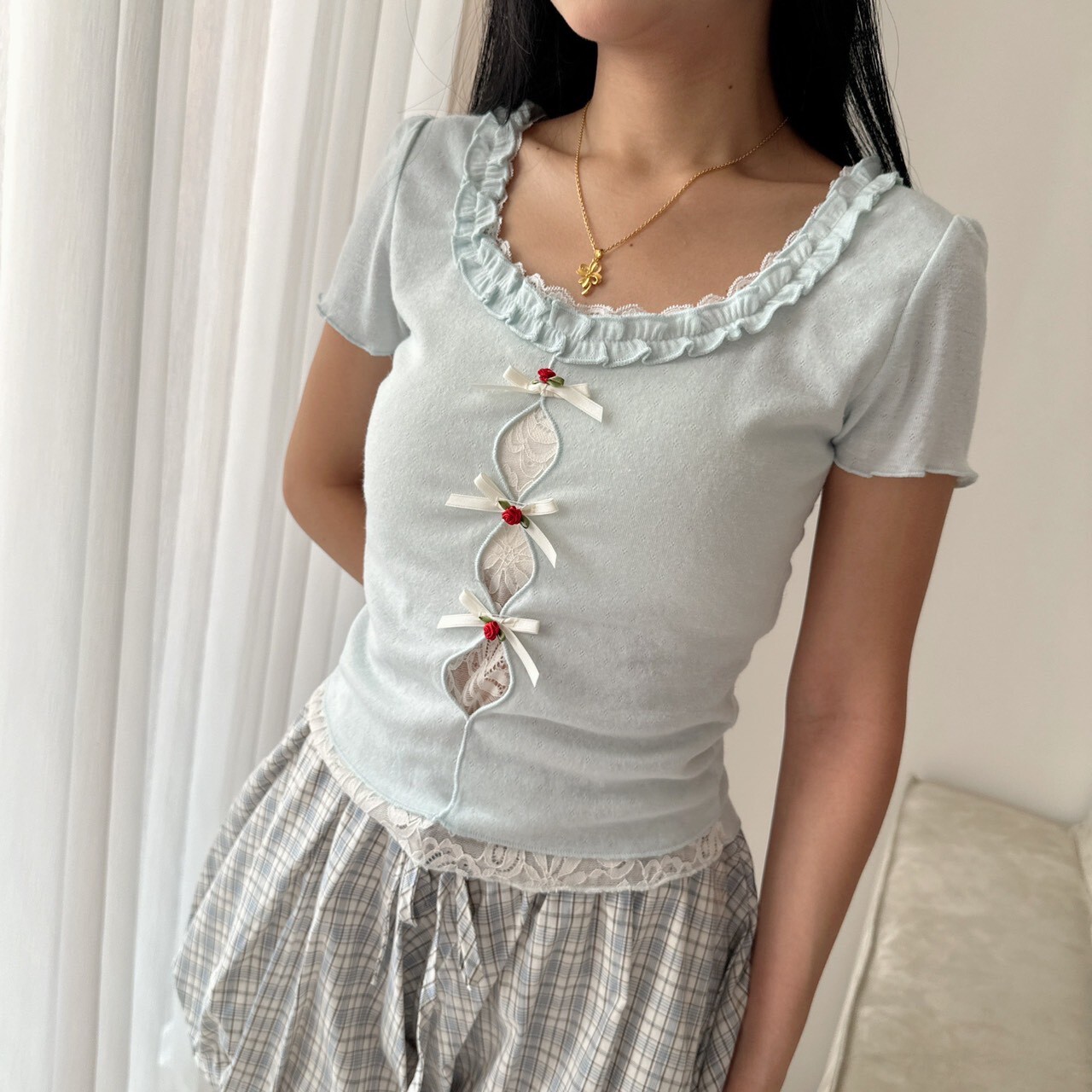 荷葉蝴蝶結鏤空上衣 6181