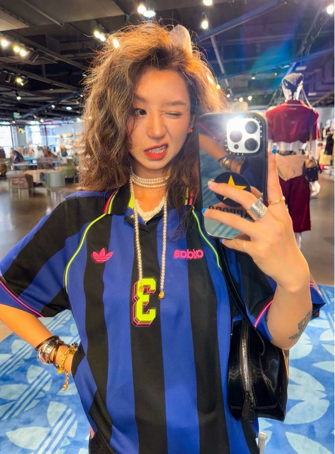 adidas JCQUARD 螢光藍 黑色 拼接 運動短袖T恤 男款 originals 潮流上衣 街頭風 休閒百搭 夏季輕便 運動Tee Jun25