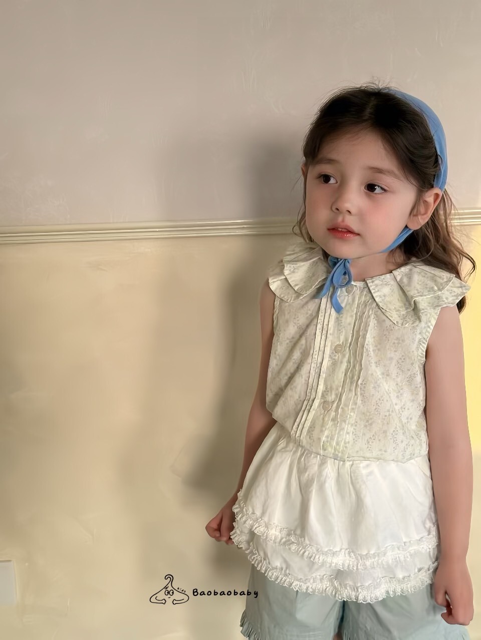 小葉奶露立領衫