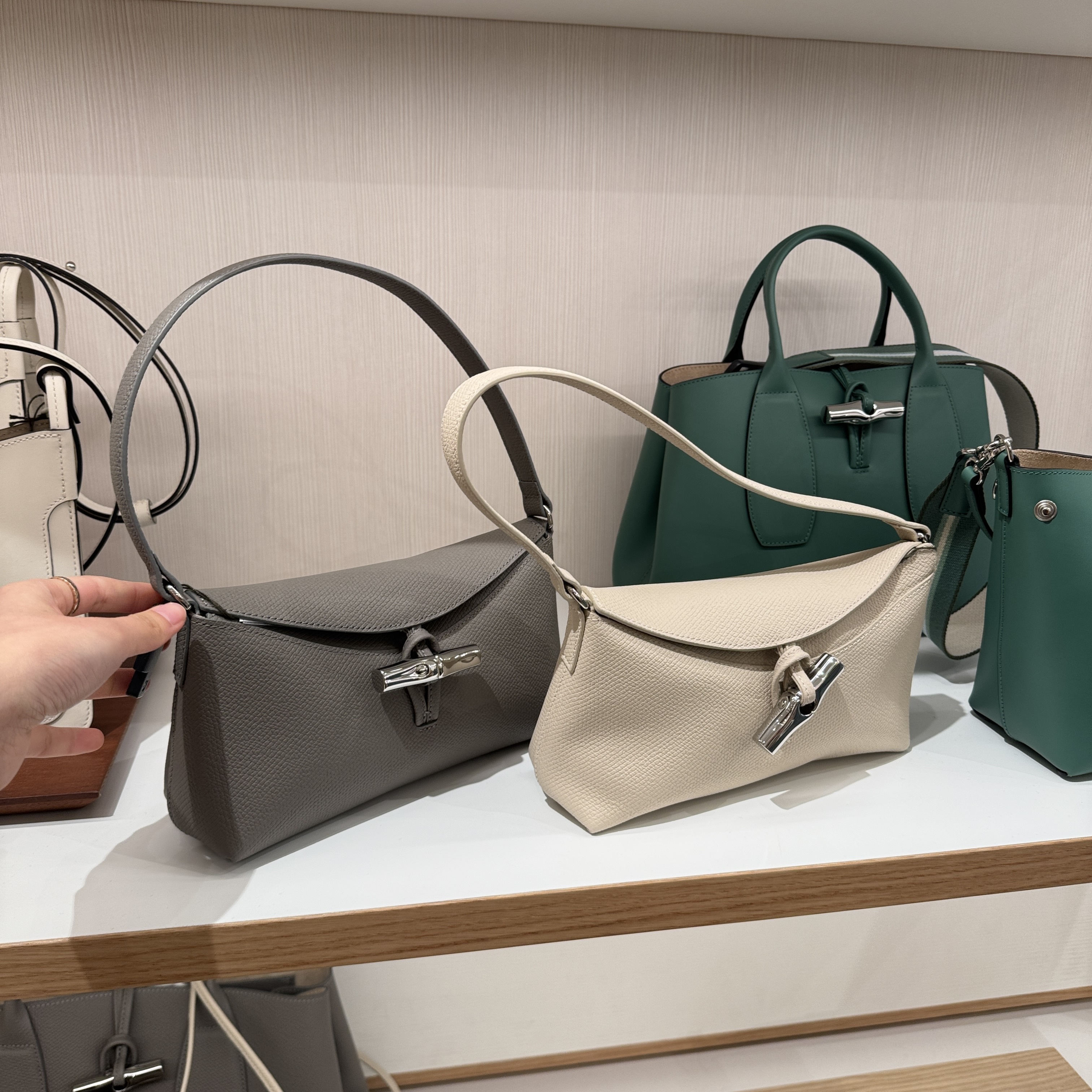 Longchamp leather shoulder bag 3 colors 10230