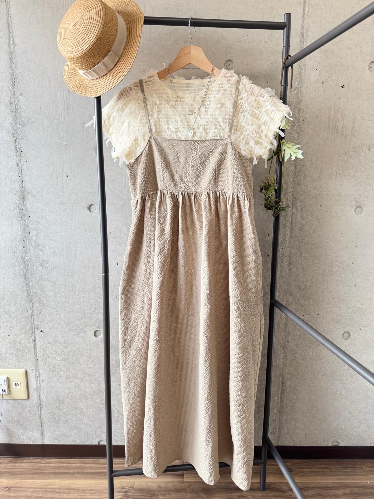 ｛Special Price} 文青風淺啡色小暗格子吊帶裙【日本直送】