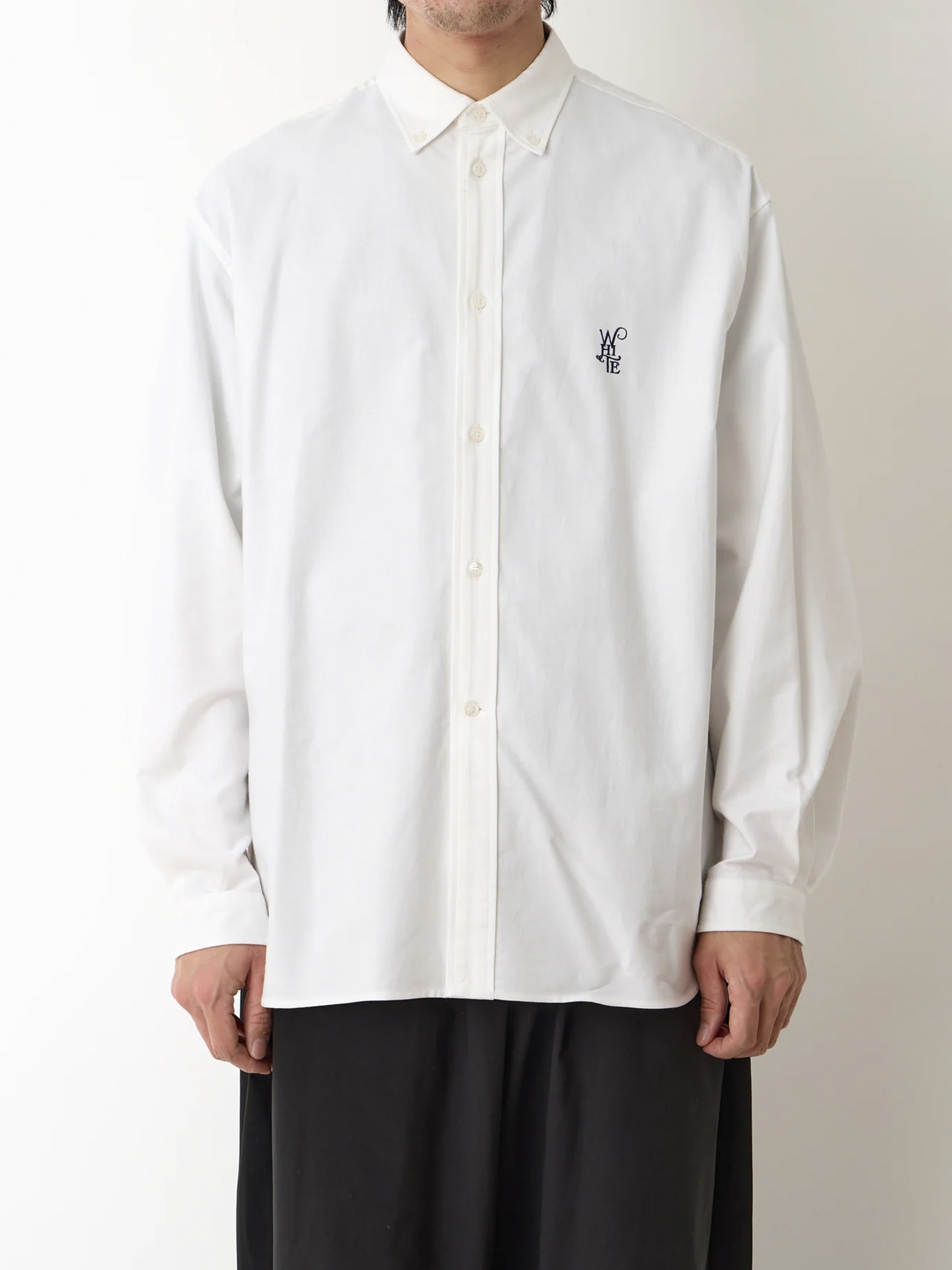 WHITE MOUNTAINEERING MID GUSSET SLEEVE BUTTON DOWN SHIRT 襯衫