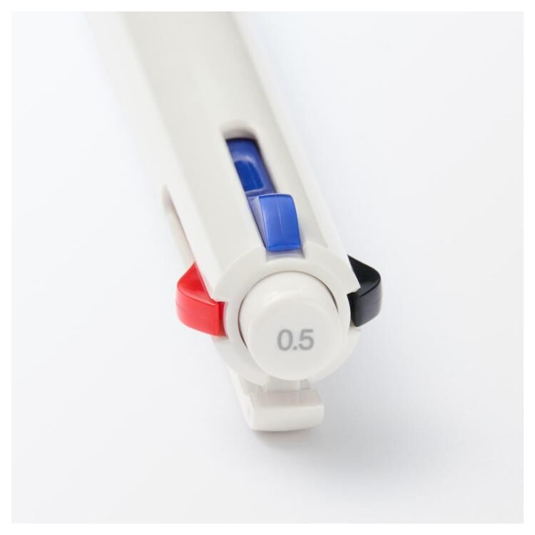 無印良品MUJI 書寫流暢的三色原子筆和自動鉛筆 0.5mm 黑色、紅 色、藍色 / 0.5mm 自動鉛筆