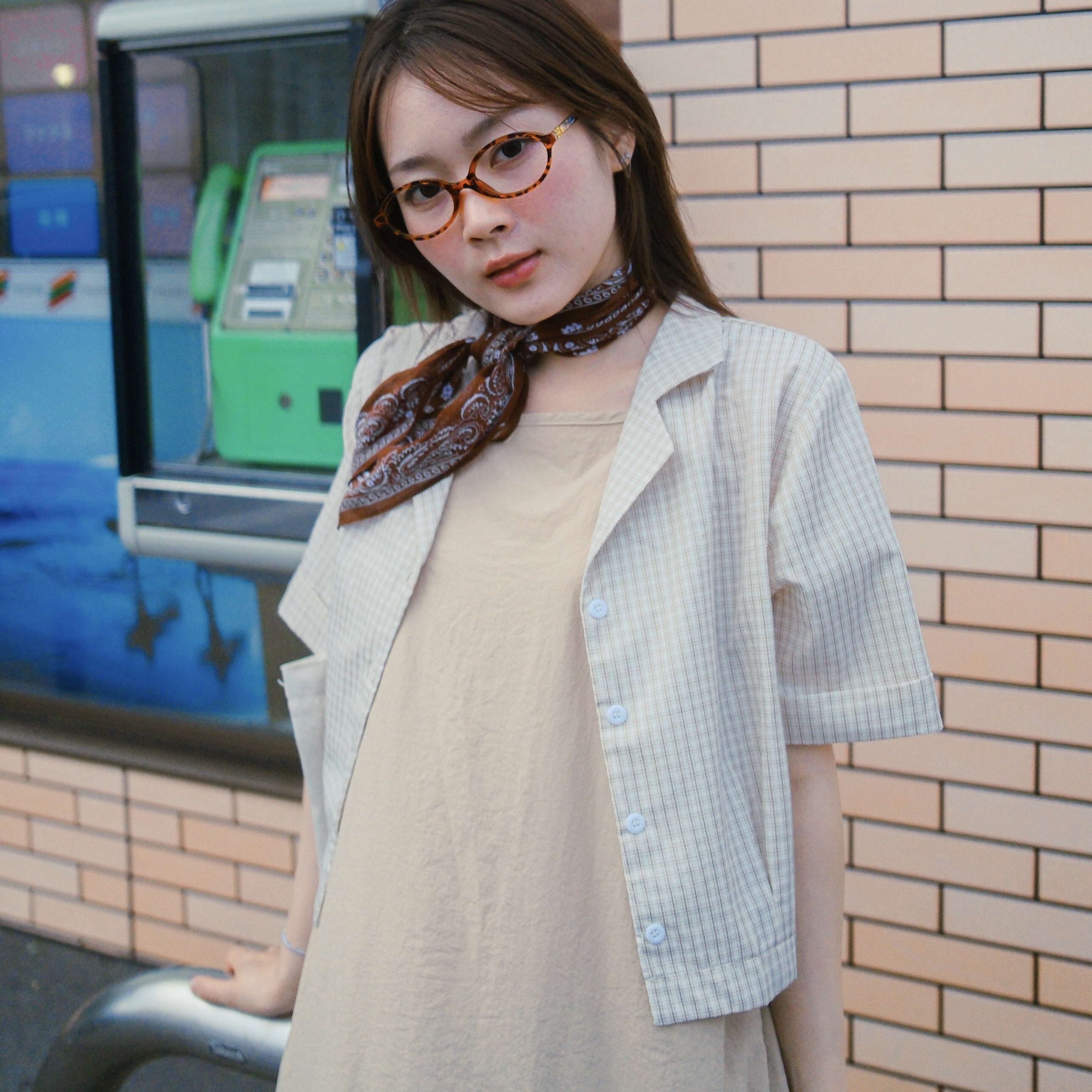 通爽棉麻～短版小格仔恤衫 - BL52568