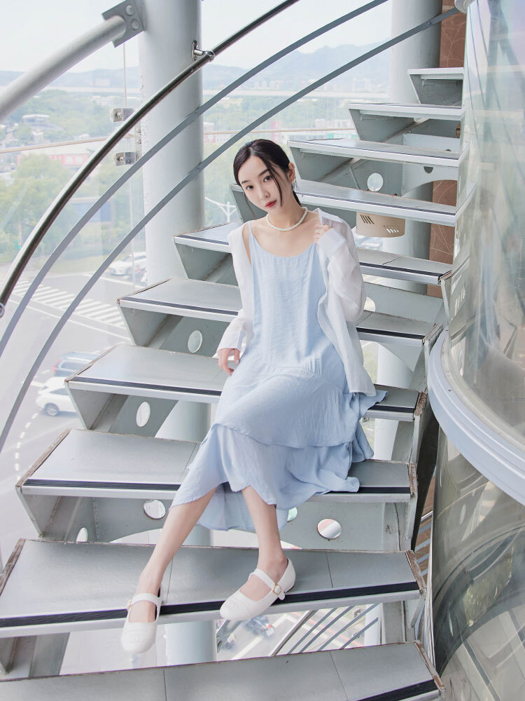 不規則層次裙擺細肩帶洋裝